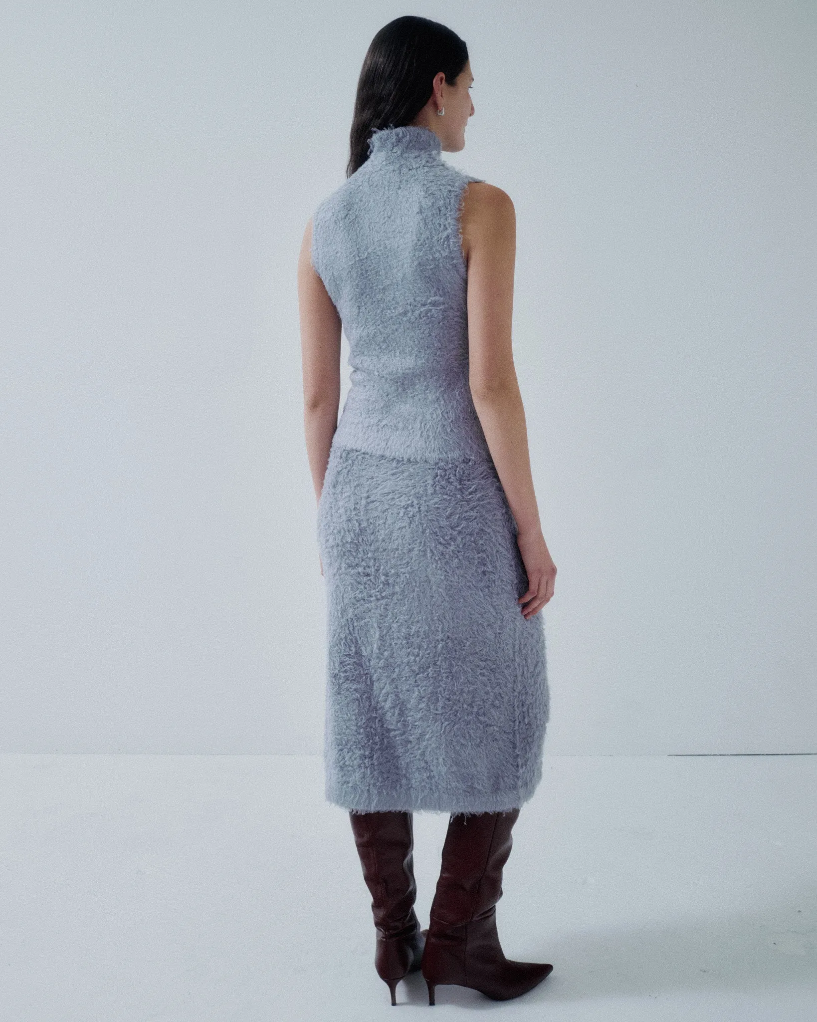 Us Pre Sleeveless Highneck in Silver sold by Sayaka Davis product image thumbnail 3