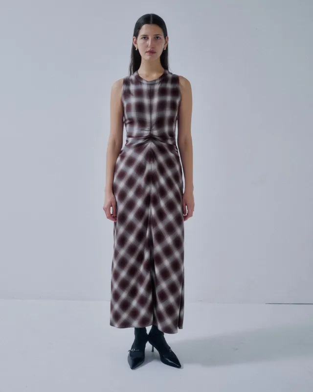 Us Pre Gathered Waist Dress in Plaid made by Sayaka Davis
