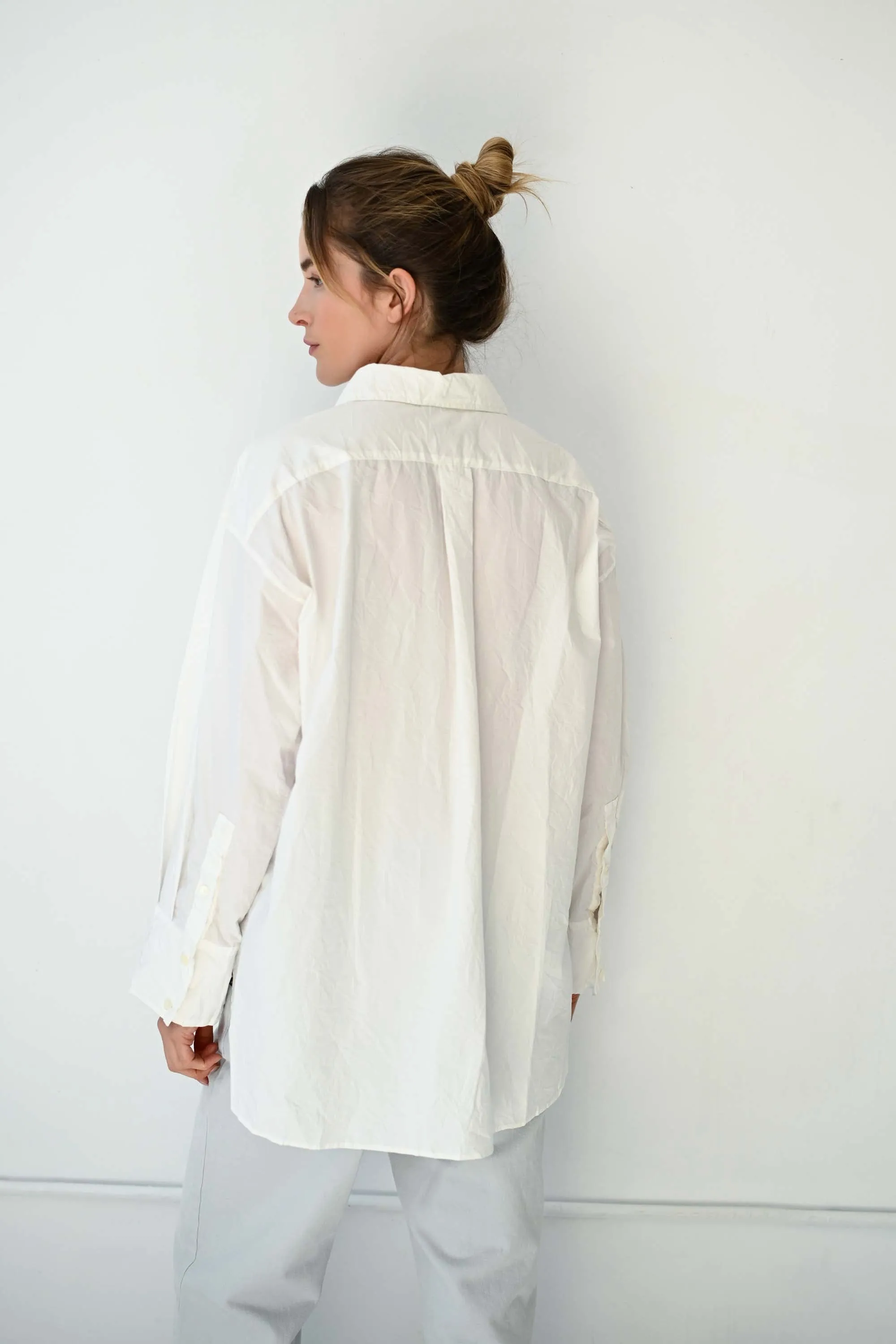 Crinkled Oversized Shirt in White sold by Sayaka Davis product image thumbnail 5