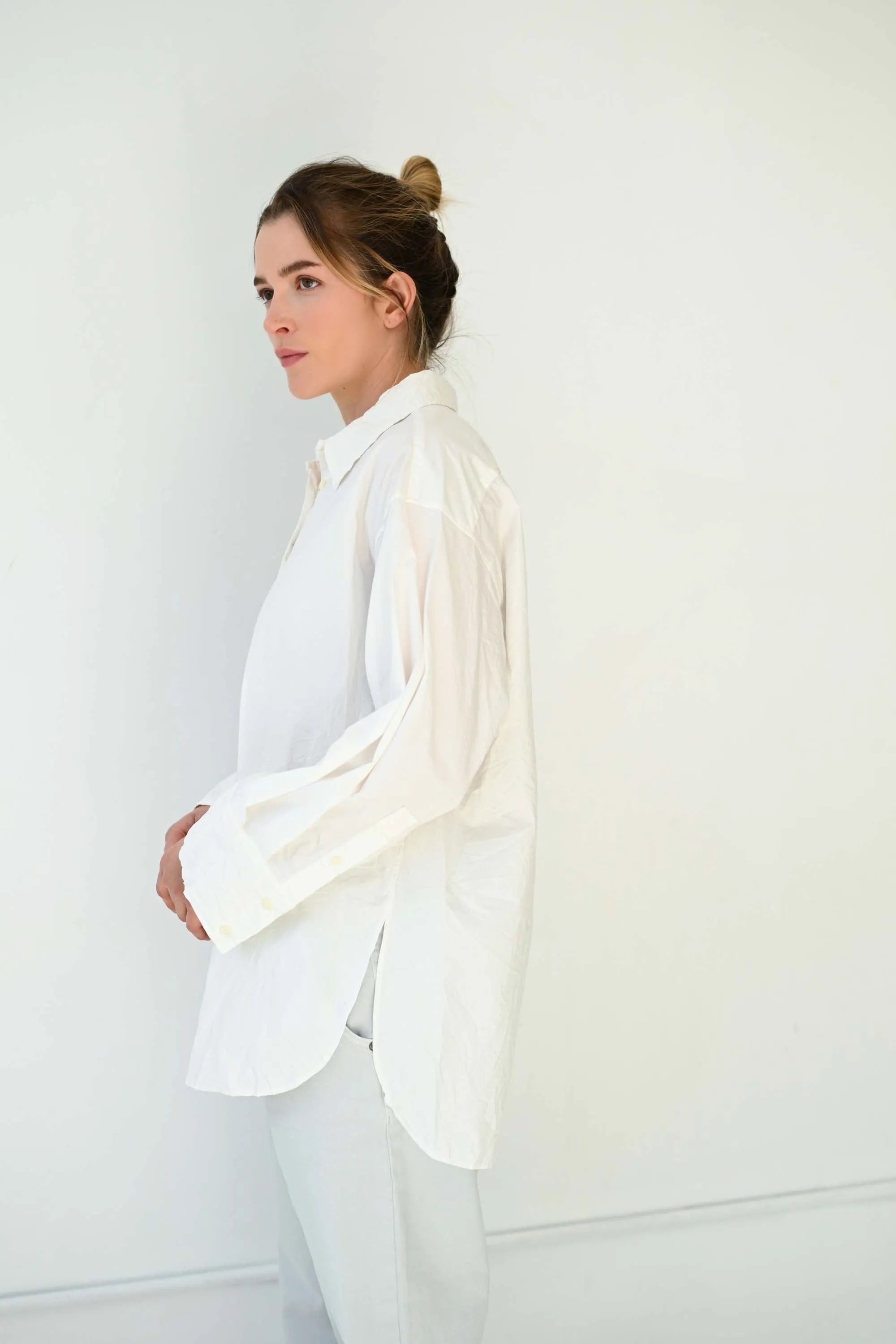 Crinkled Oversized Shirt in White sold by Sayaka Davis product image thumbnail 4
