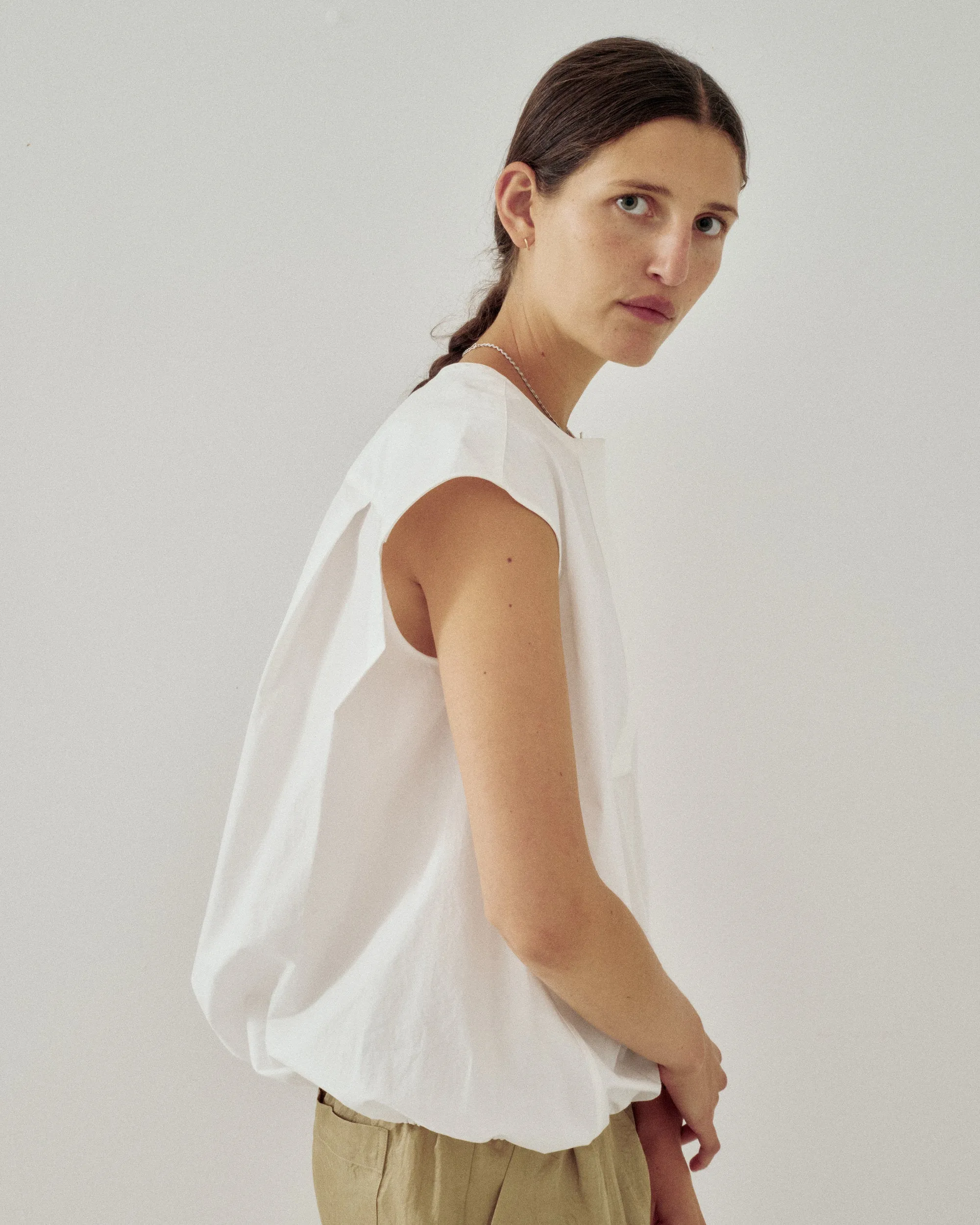 BALLOON TOP IN WHITE sold by Sayaka Davis product image thumbnail 2
