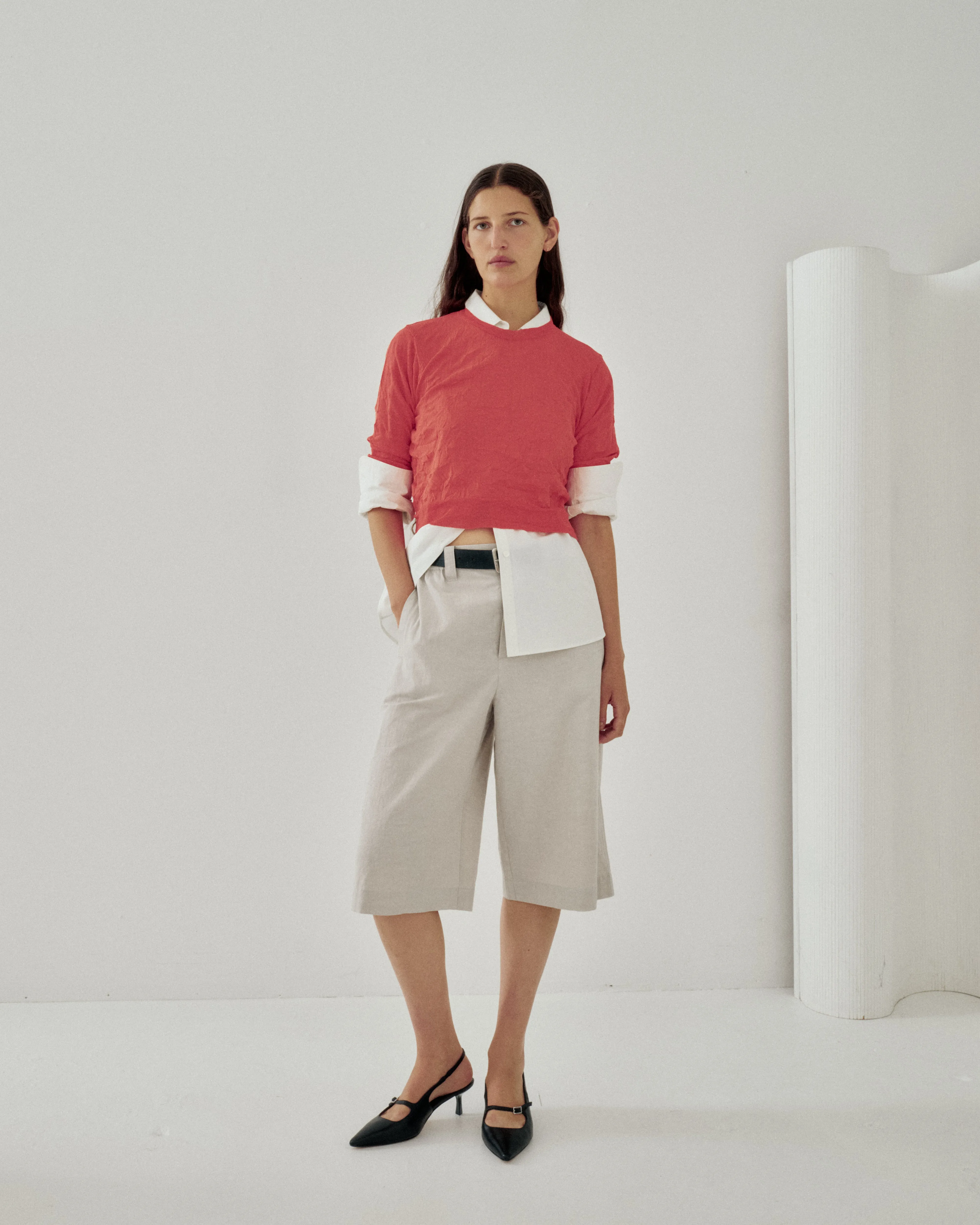 Crinkled Pullover in Poppy Red sold by Sayaka Davis product image thumbnail 3