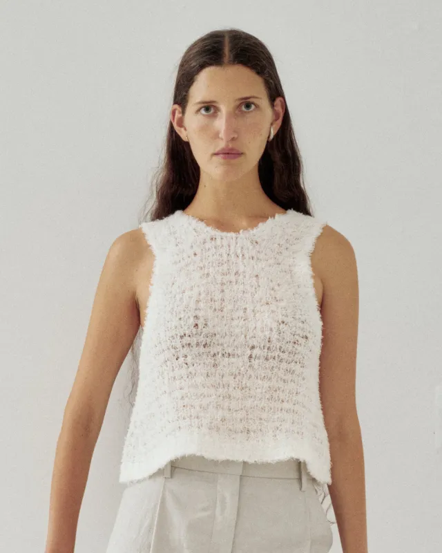 LINEN FUR TANK IN WHITE made by Sayaka Davis