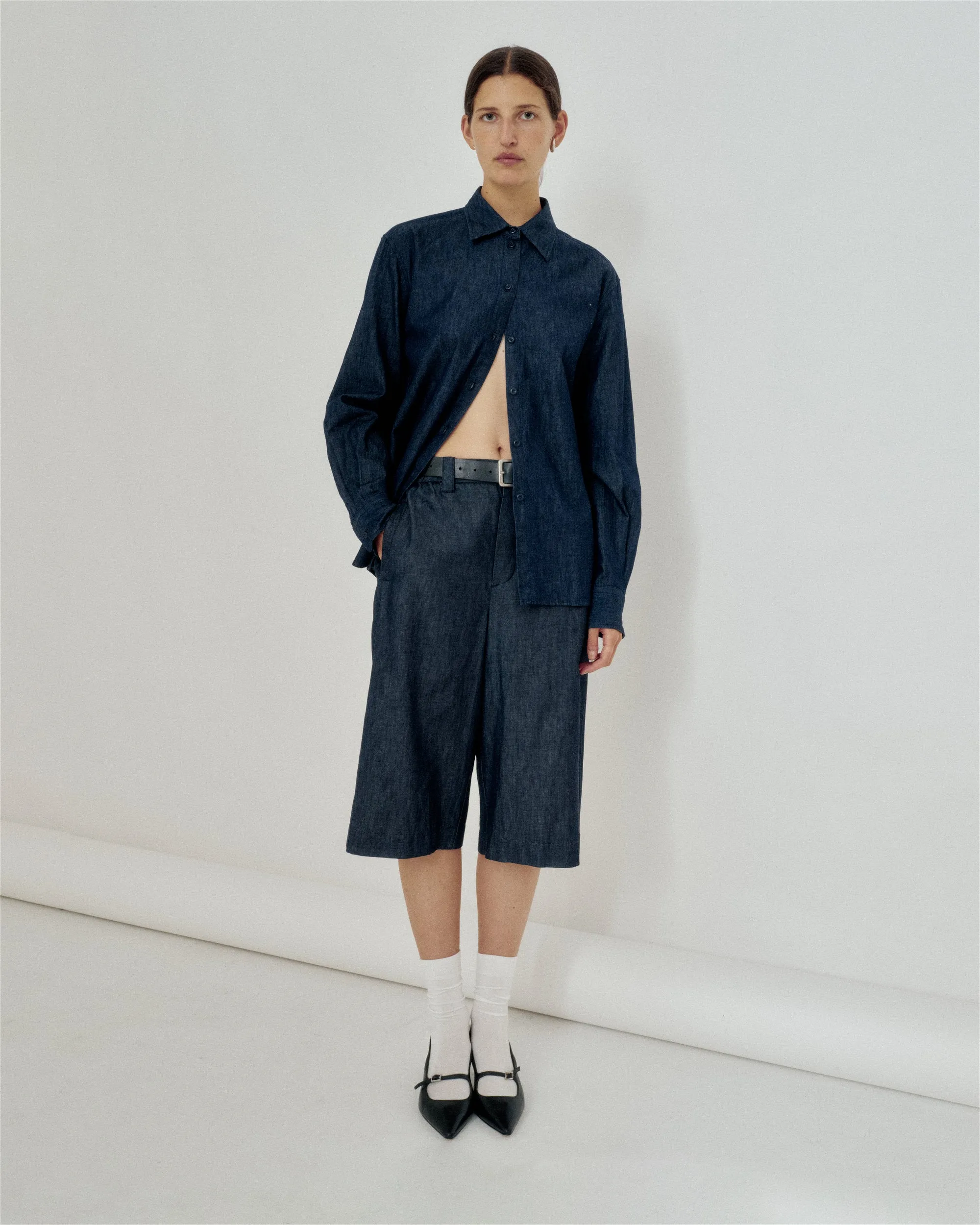 WIDE CAPRIS IN INDIGO sold by Sayaka Davis product image thumbnail 3