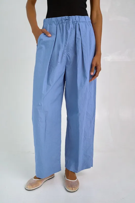 Tucked Pull-on Pants in French Blue made by Sayaka Davis