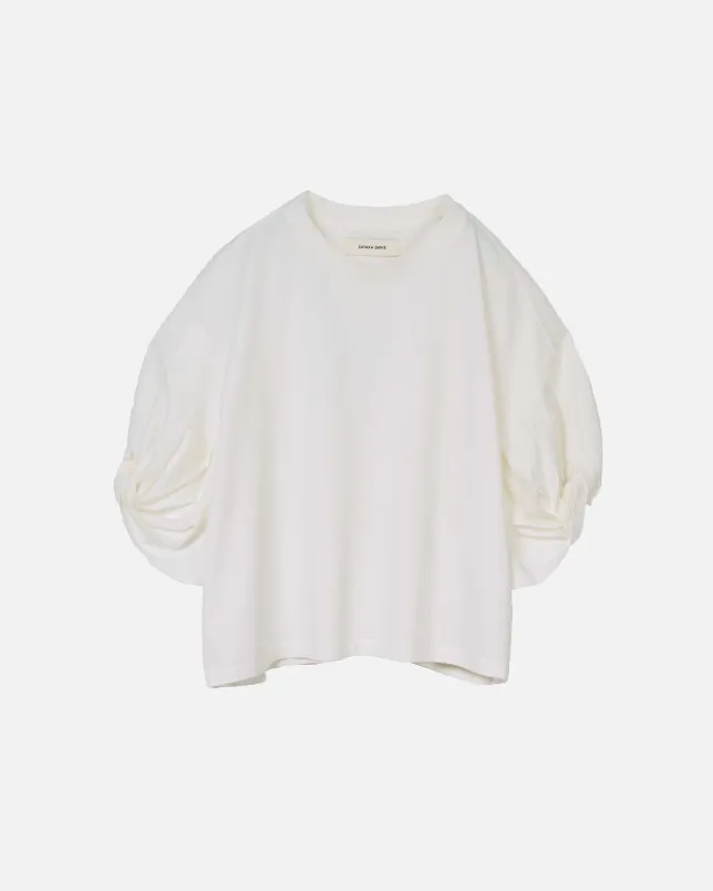 Us Pre Twisted Sleeve Tee in White made by Sayaka Davis