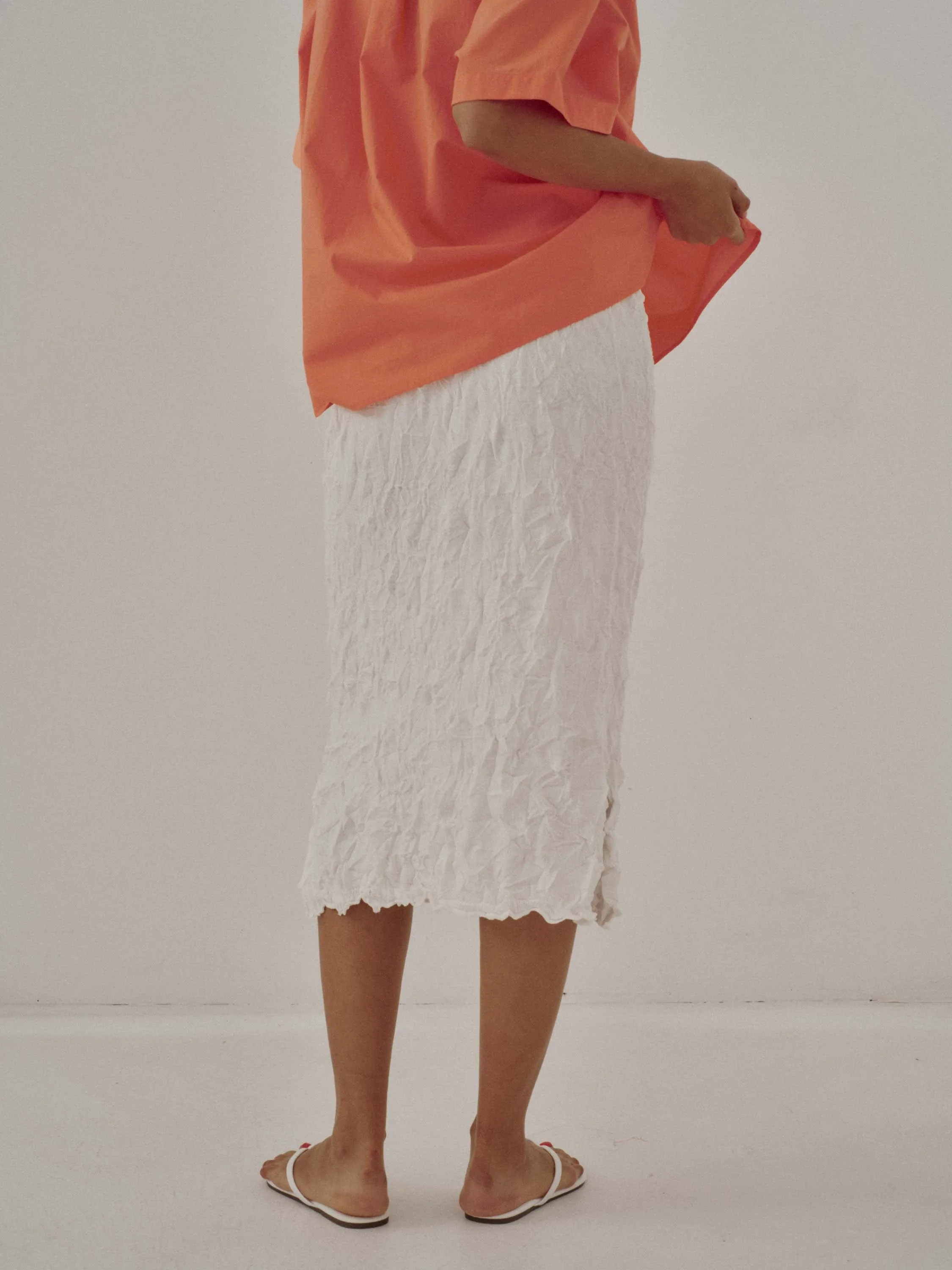 Us Pre Crinkled Knit Skirt in White sold by Sayaka Davis product image thumbnail 4