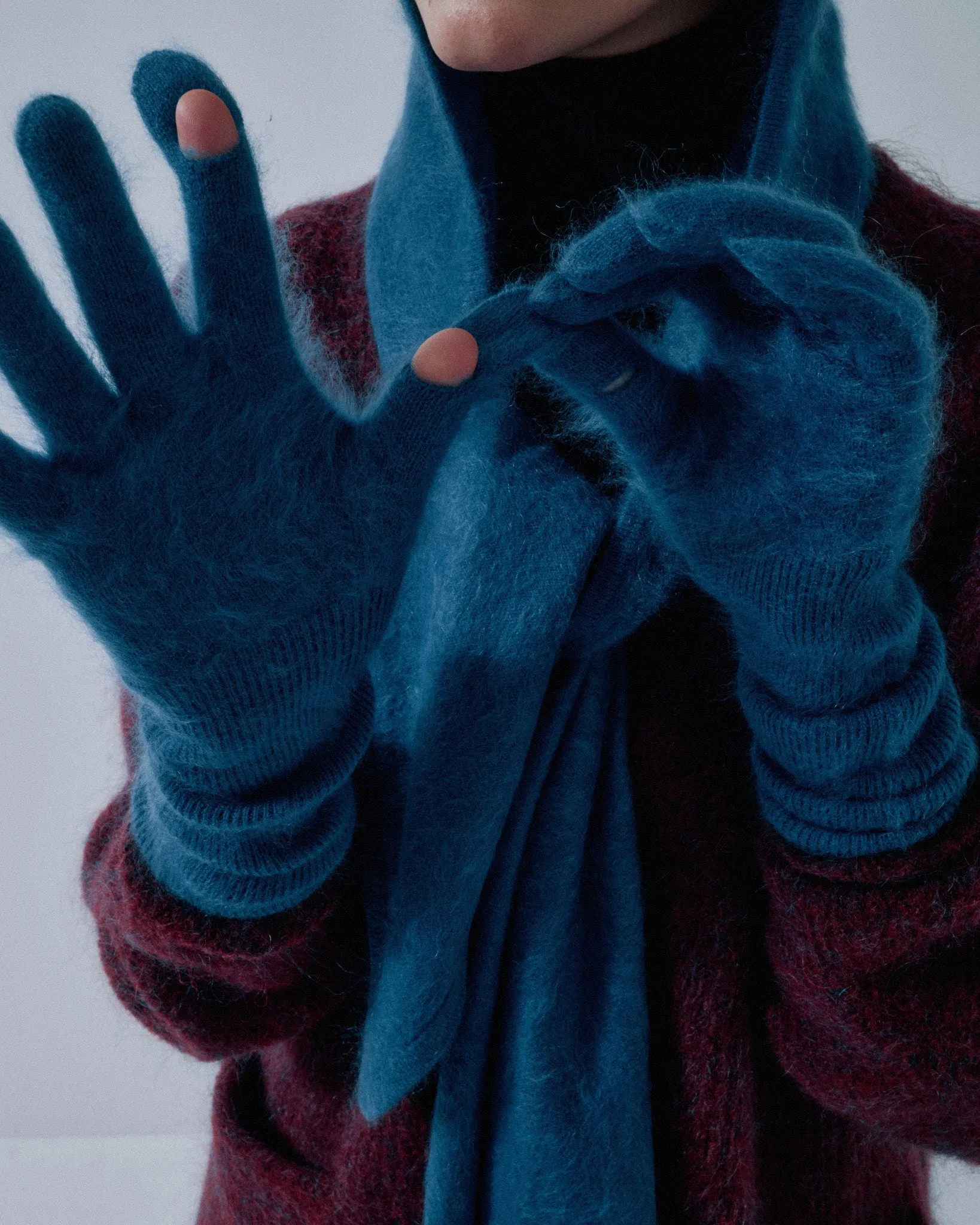Cashmere Gloves in Cobalt sold by Sayaka Davis product image thumbnail 4