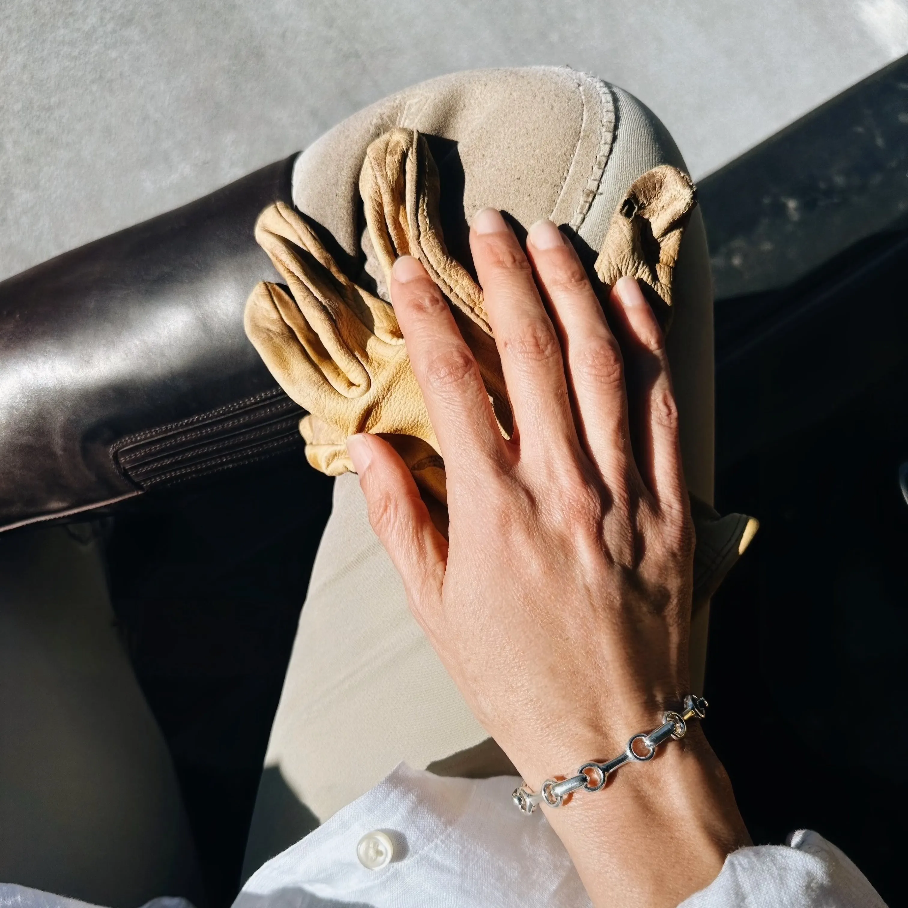 25 MM Double Beam Chain Bracelet with Tusk Clasp sold by Gabriela Artigas