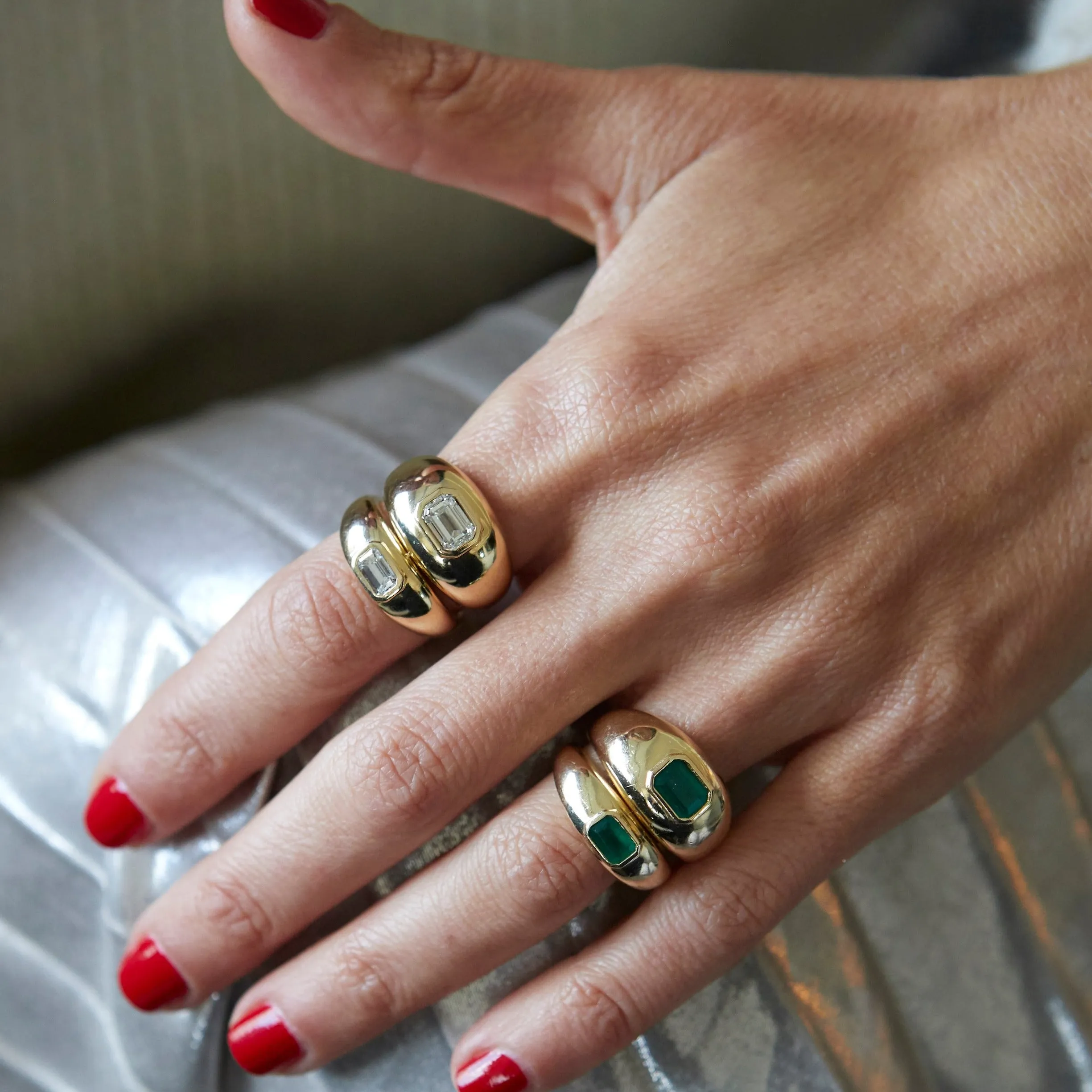 Double Balloon Ring with Emerald Cut Diamonds sold by Gabriela Artigas product image thumbnail 2