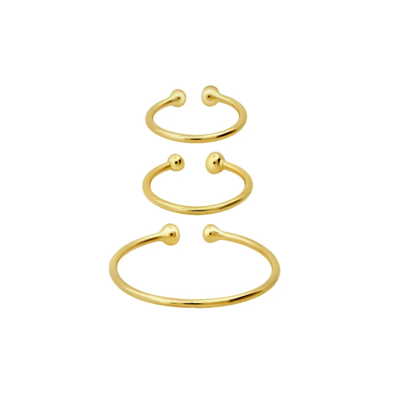 Disc Ear Cuff made by Gabriela Artigas