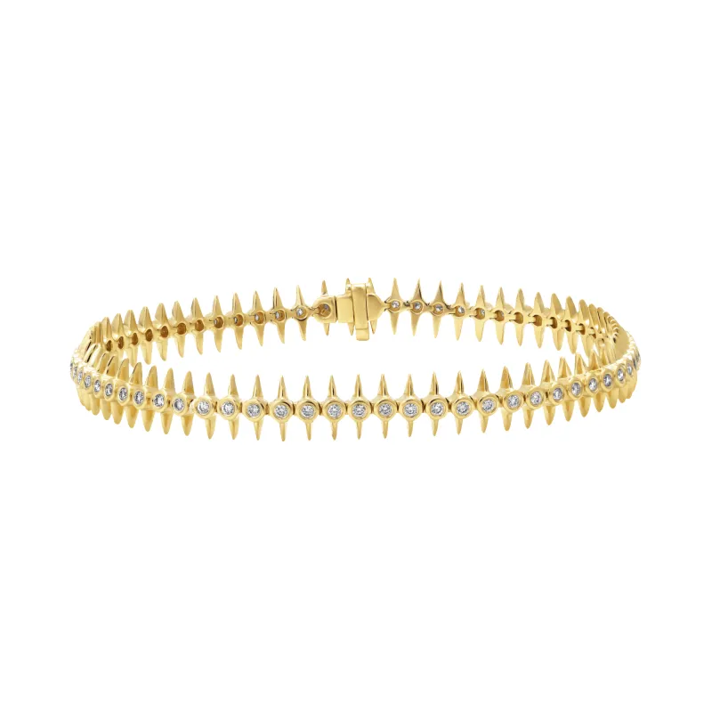 Punta Axis Bracelet with White Diamonds made by Gabriela Artigas