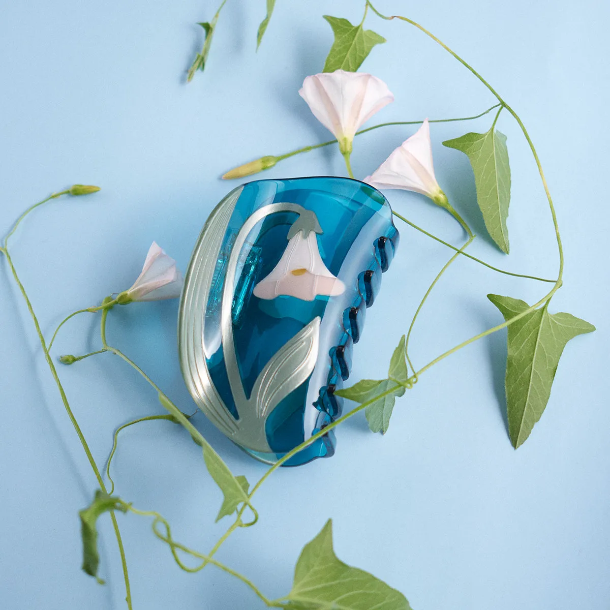 Alba Claw sold by Winona Irene product image thumbnail 2