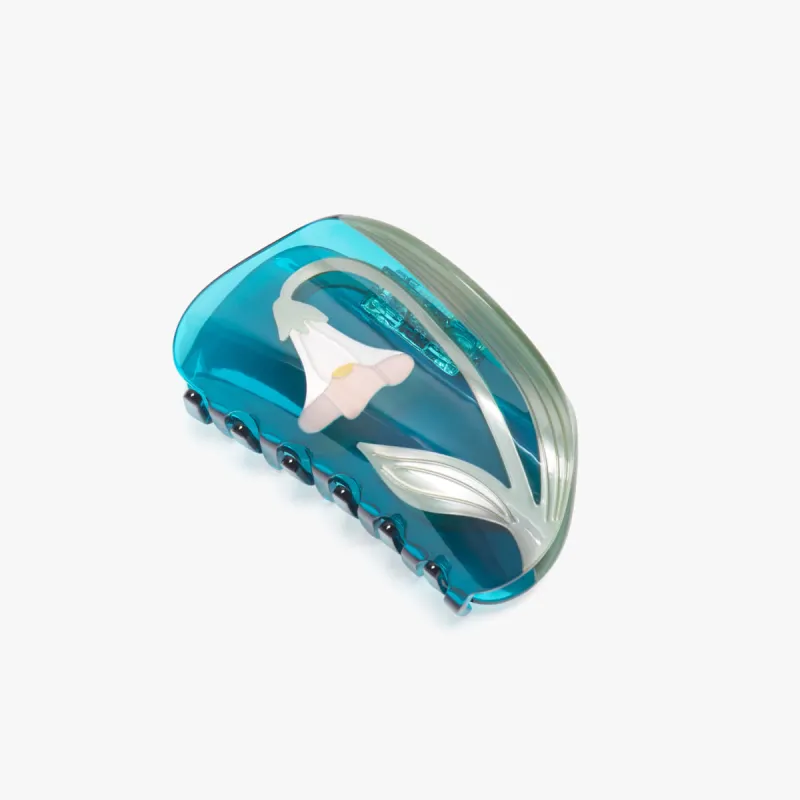 Alba Claw sold by Winona Irene