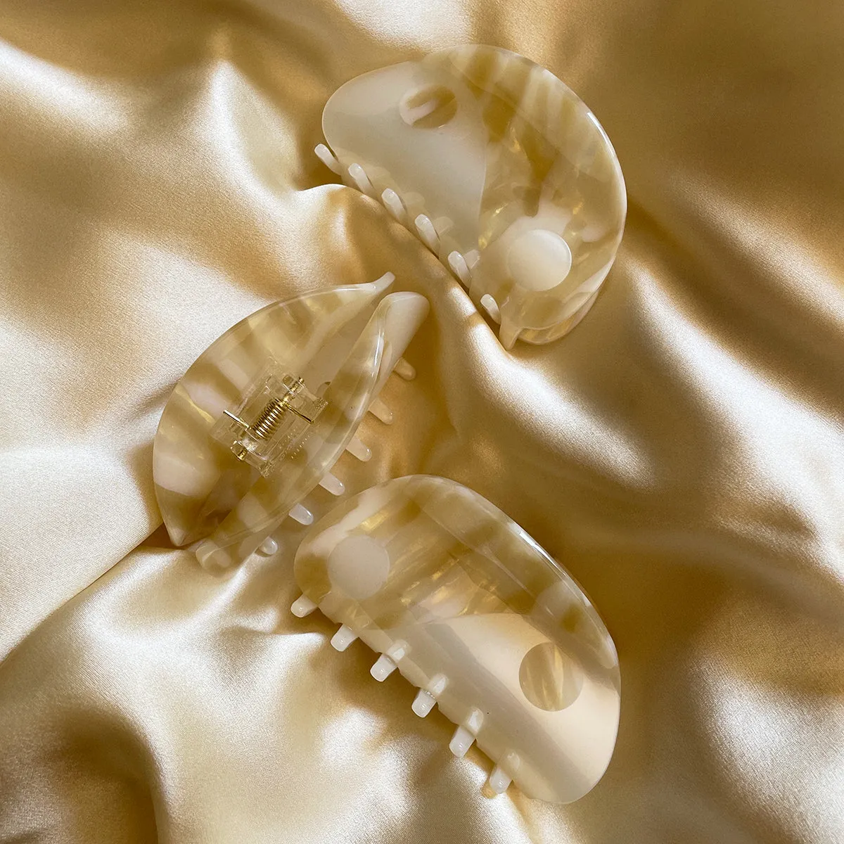 Cream & Sugar Yin Yang Claw sold by Winona Irene product image thumbnail 5