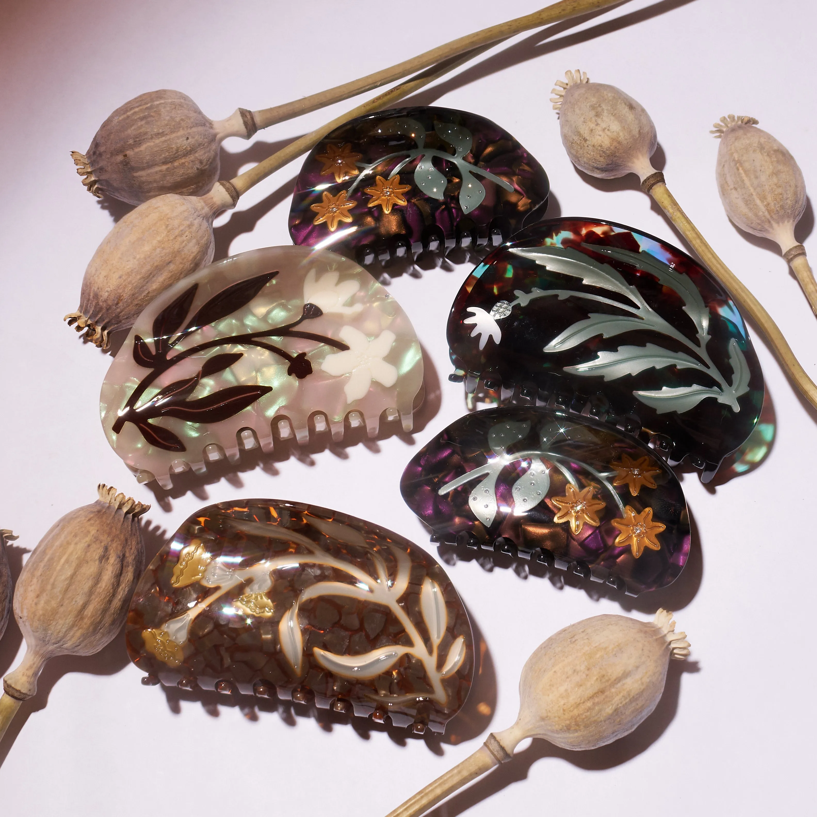 Artemisia Deep Claw sold by Winona Irene product image thumbnail 4