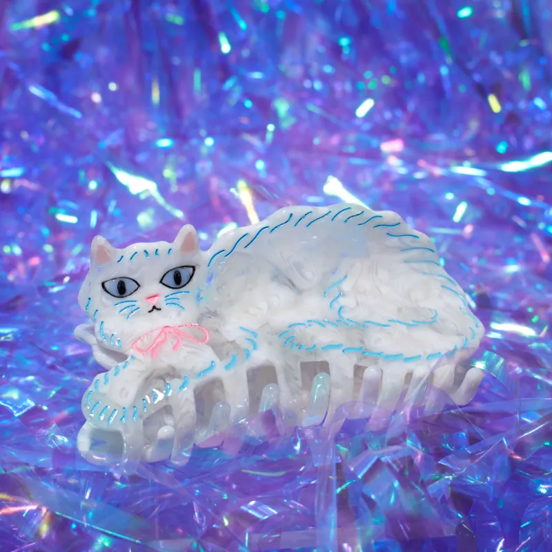 Pretty Kitty Claw sold by Winona Irene