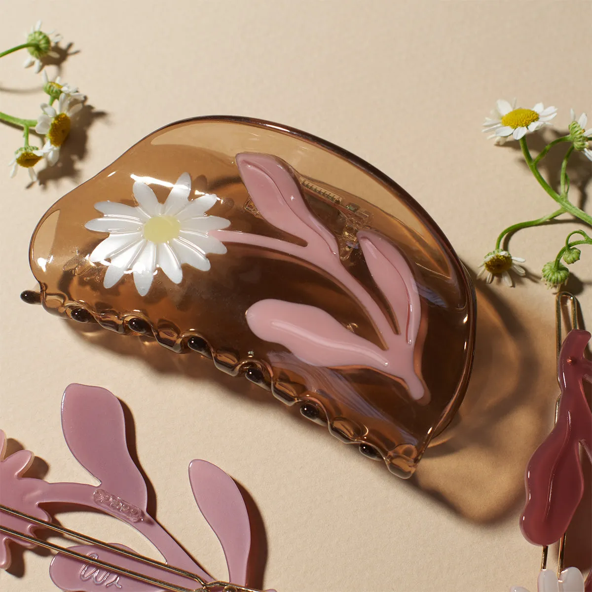 Marguerite Hair Claw sold by Winona Irene product image thumbnail 3