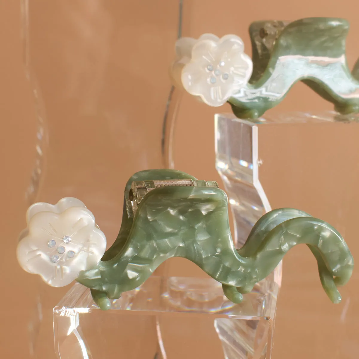 Orange Blossom Claw sold by Winona Irene product image thumbnail 2