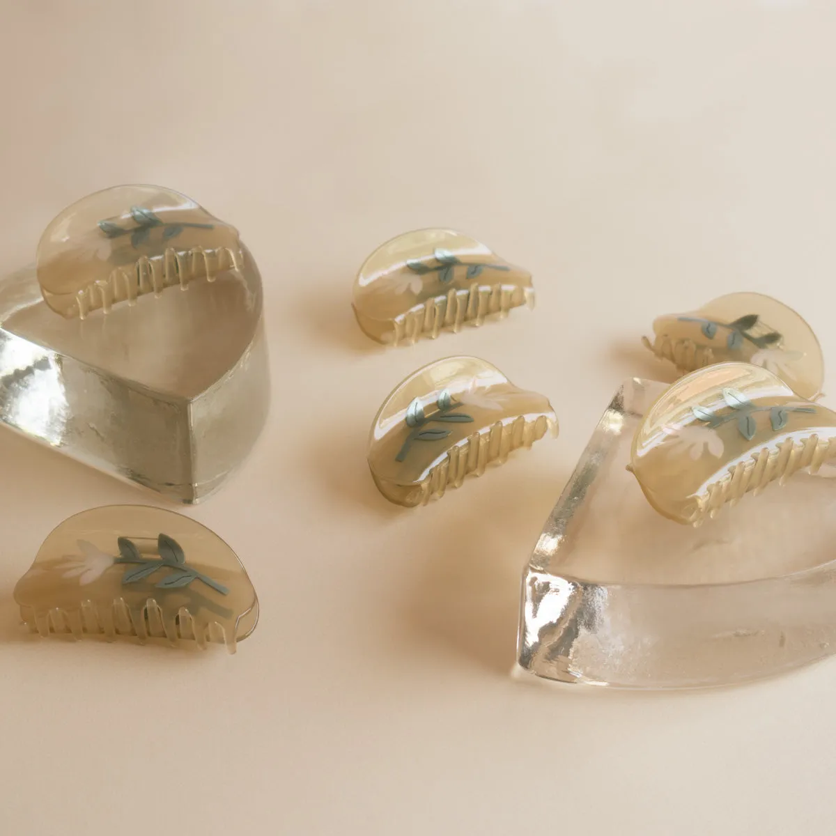 Thistle Hair Claw sold by Winona Irene product image thumbnail 3