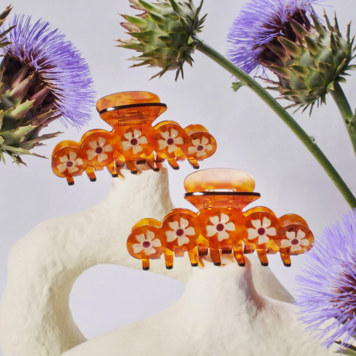 Antheia Claw sold by Winona Irene