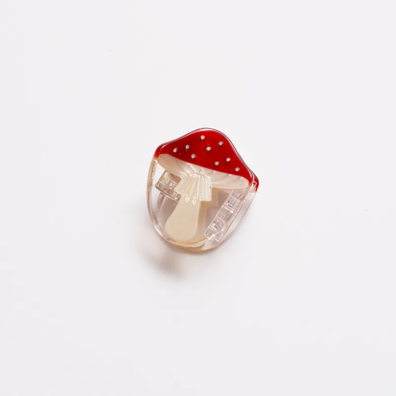Micro Dose Mini Claw made by Winona Irene