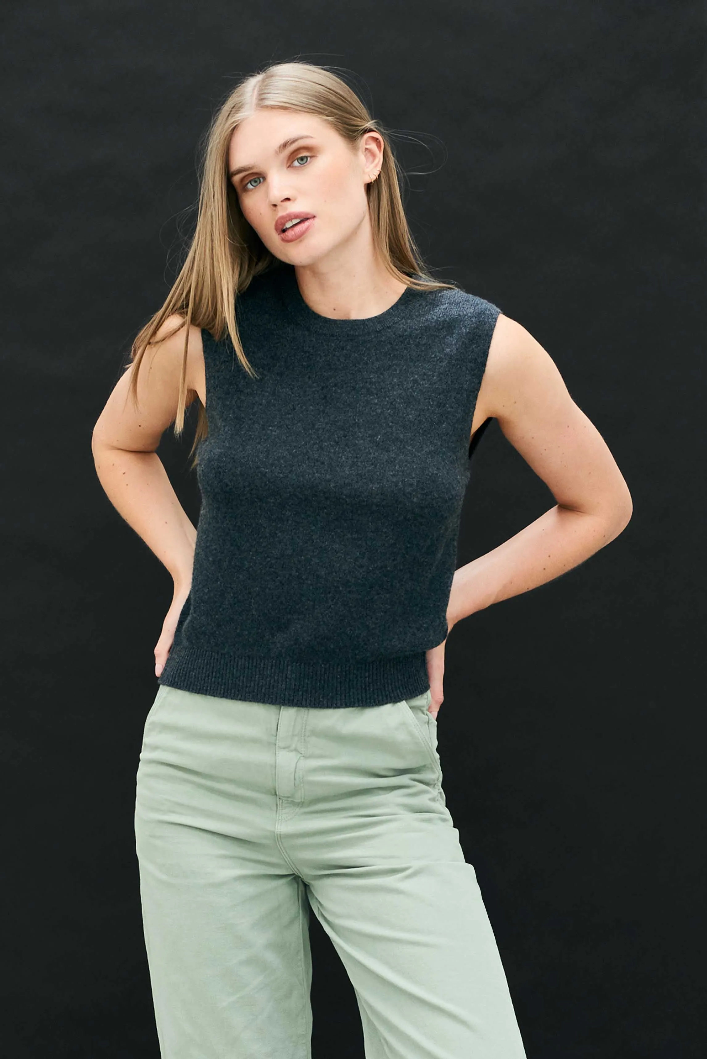 Cashmere Perfect Tank in Charcoal sold by Jumper 1234 product image thumbnail 2