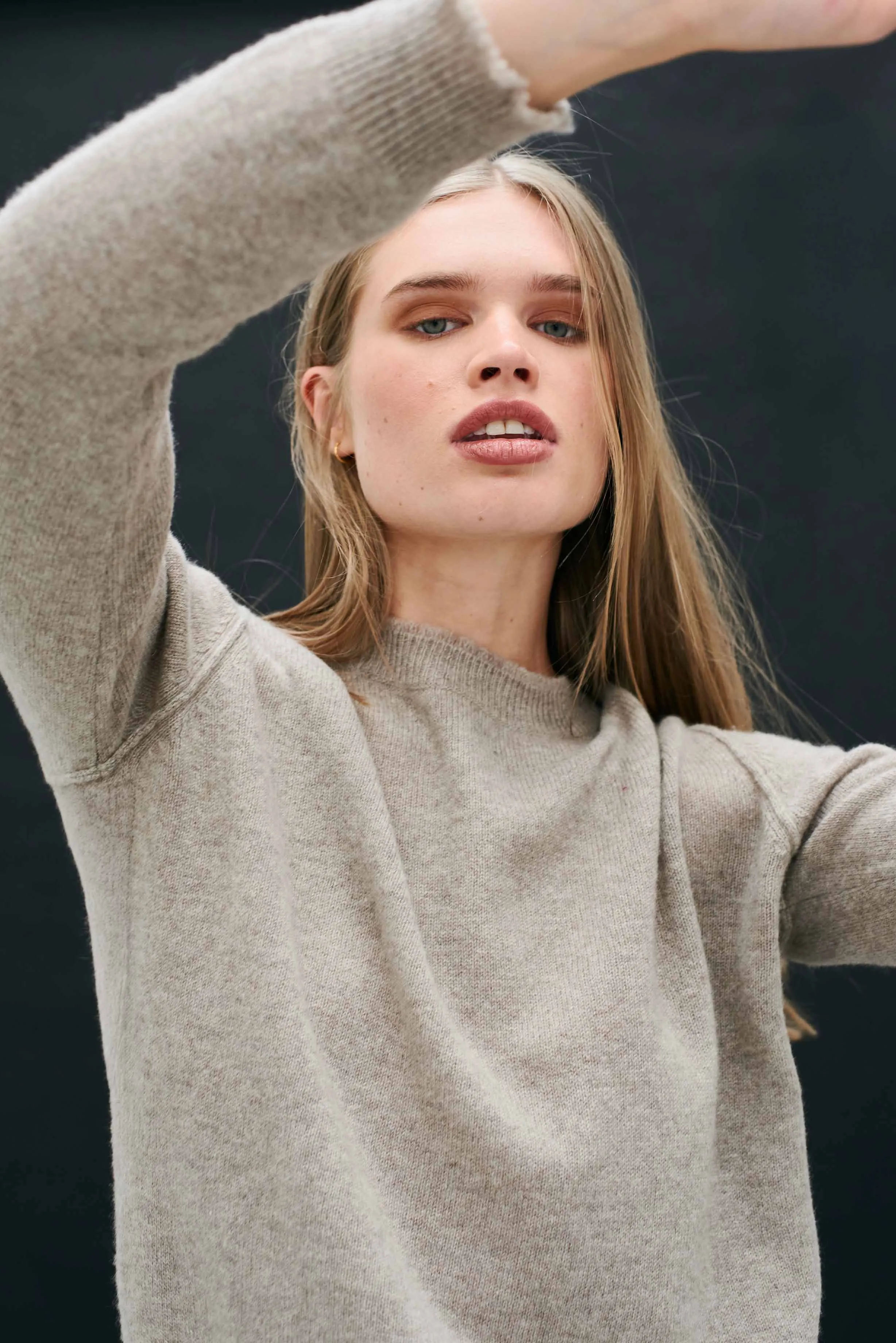 Cashmere Distressed Crew in Organic Light Brown sold by Jumper 1234 product image thumbnail 2