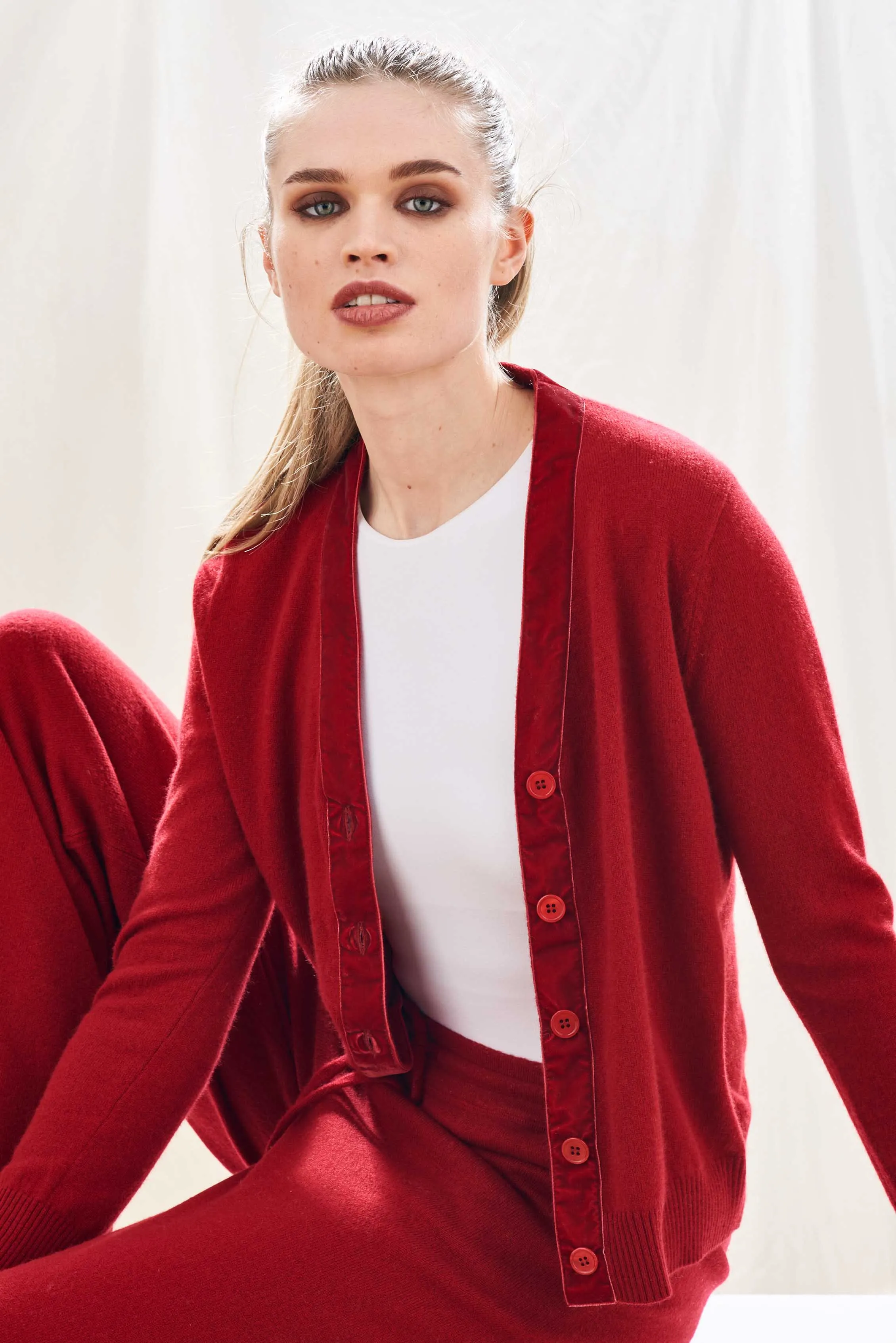 Cashmere Wool Velvet Little Cardigan in Dark Red sold by Jumper 1234 product image thumbnail 2