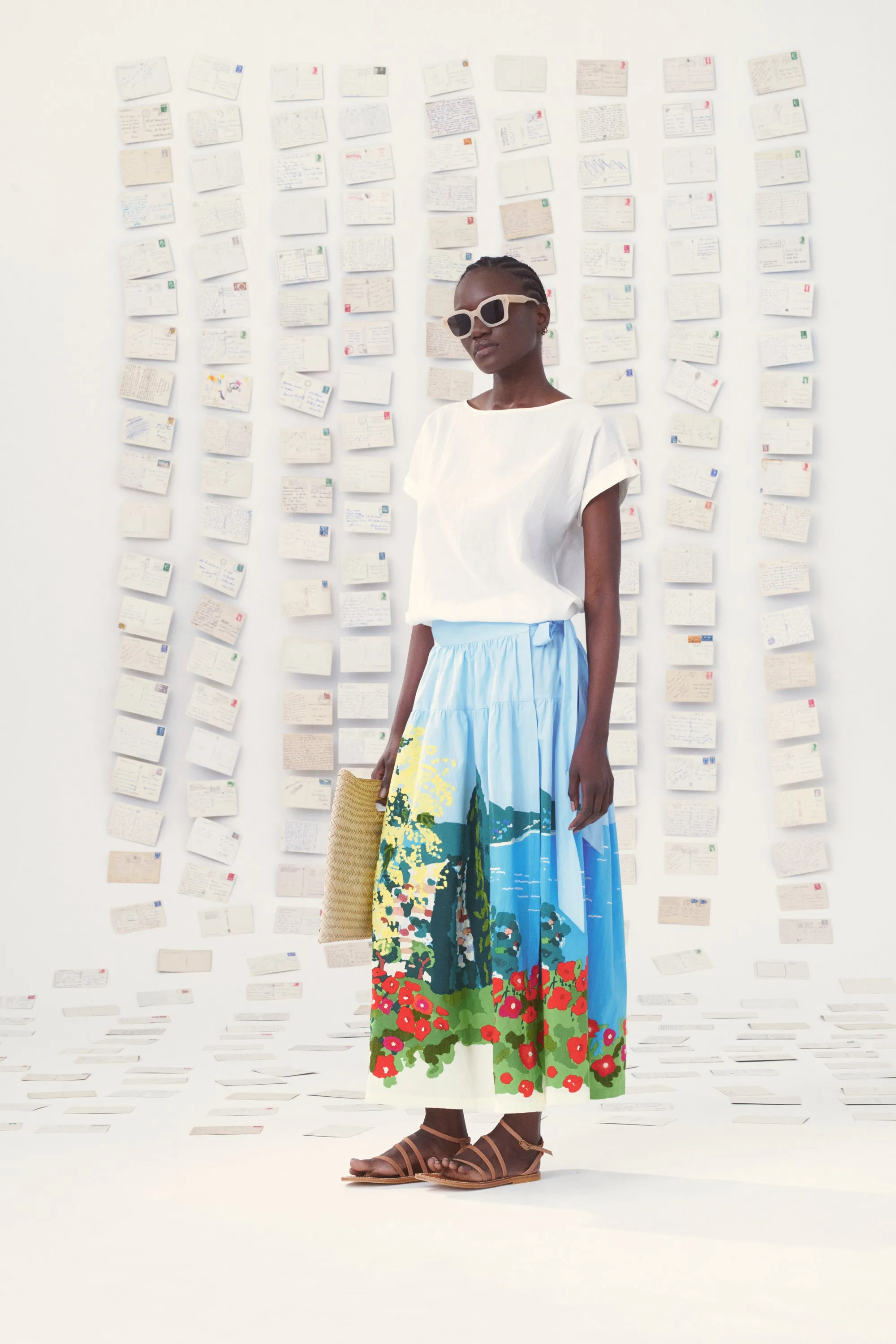 TOP DUA - LES UNIS sold by Mii Collection product image thumbnail 3