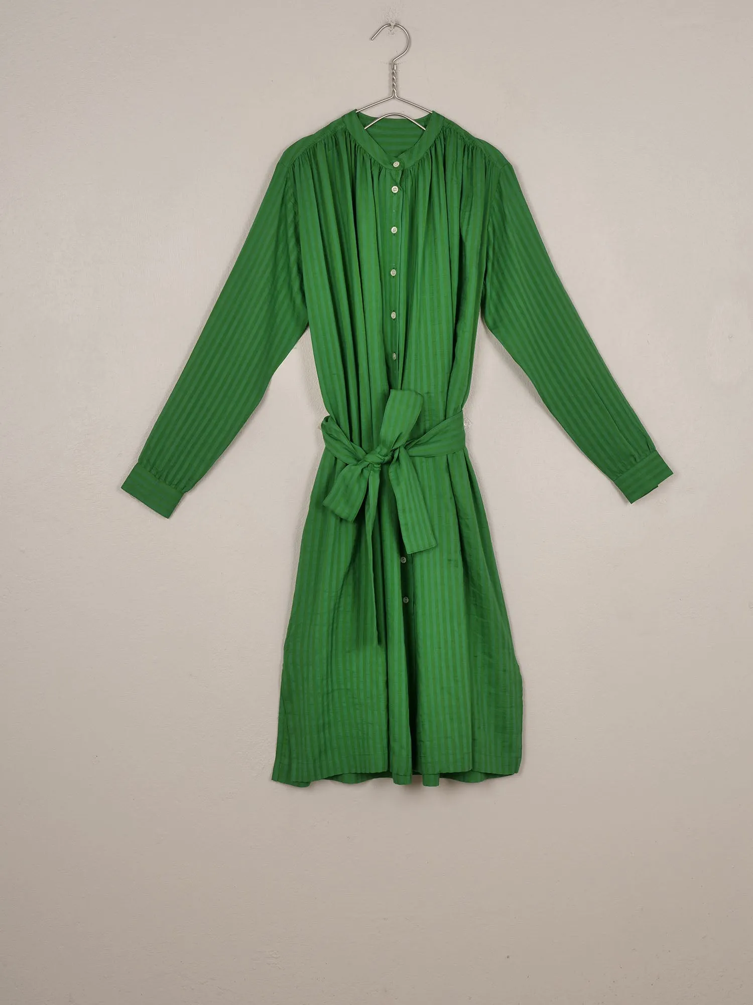 ROBE EOS - LES UNIS sold by Mii Collection product image thumbnail 4