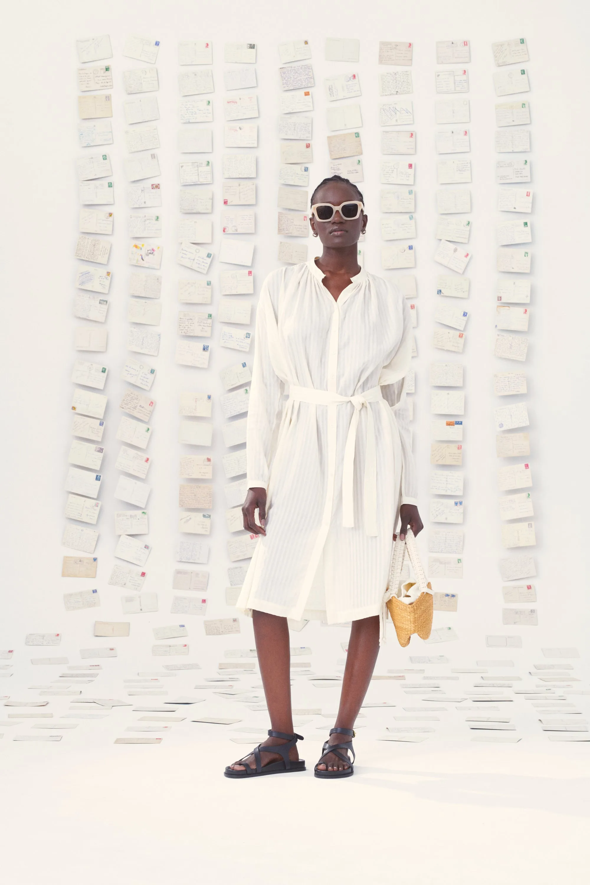 ROBE EOS - LES UNIS sold by Mii Collection product image thumbnail 5