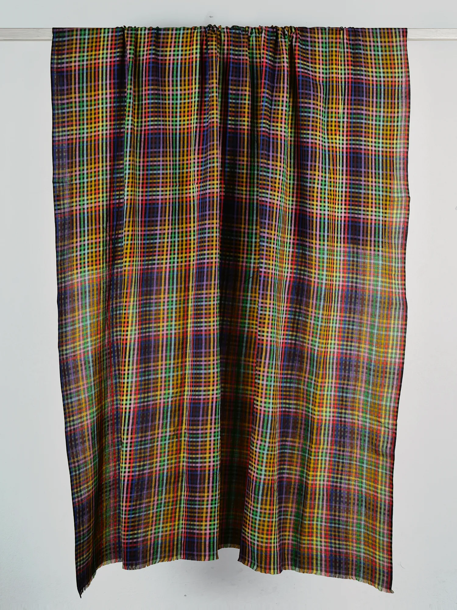 LE GRAND FOULARD NUANCIER - LA COLORISTE sold by Mii Collection