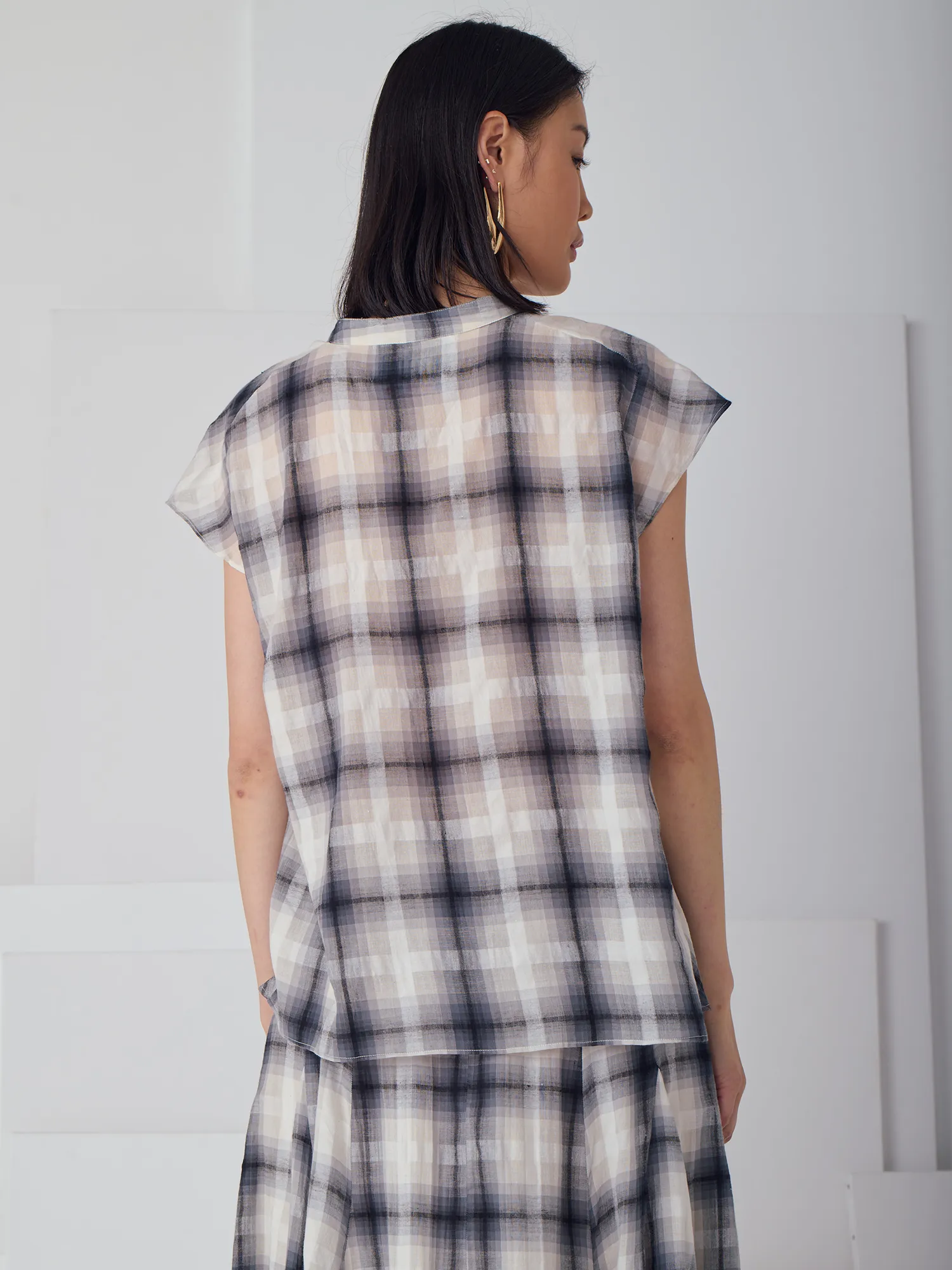 LE TOP ANNE - LA DESSINATRICE sold by Mii Collection product image thumbnail 3