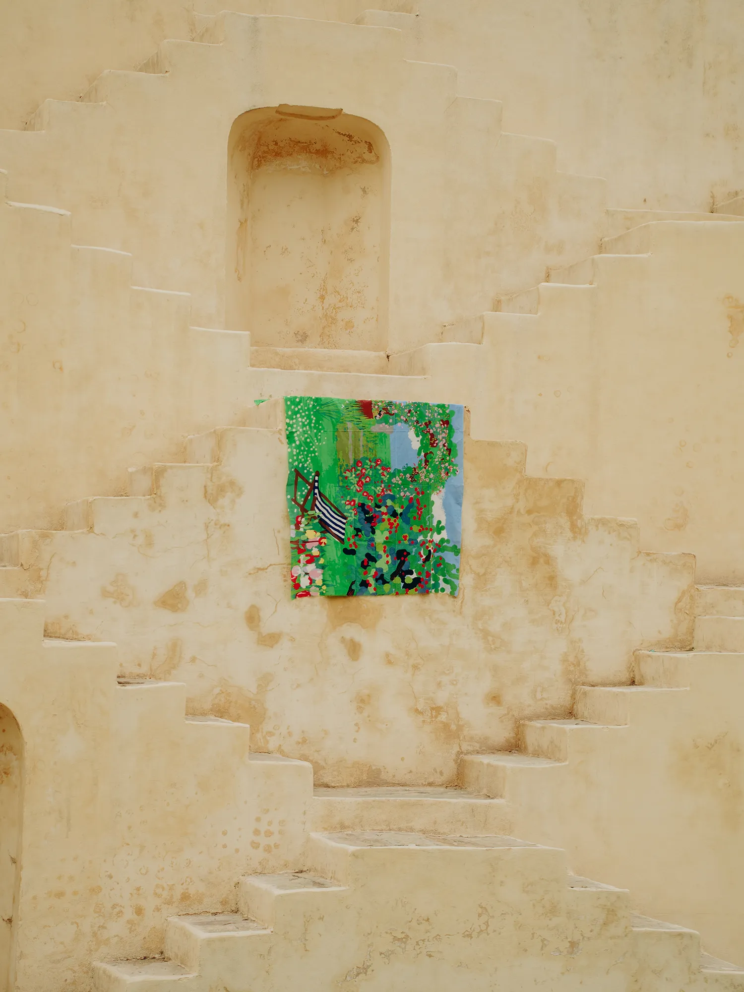 LE PAREO PRINTEMPS sold by Mii Collection