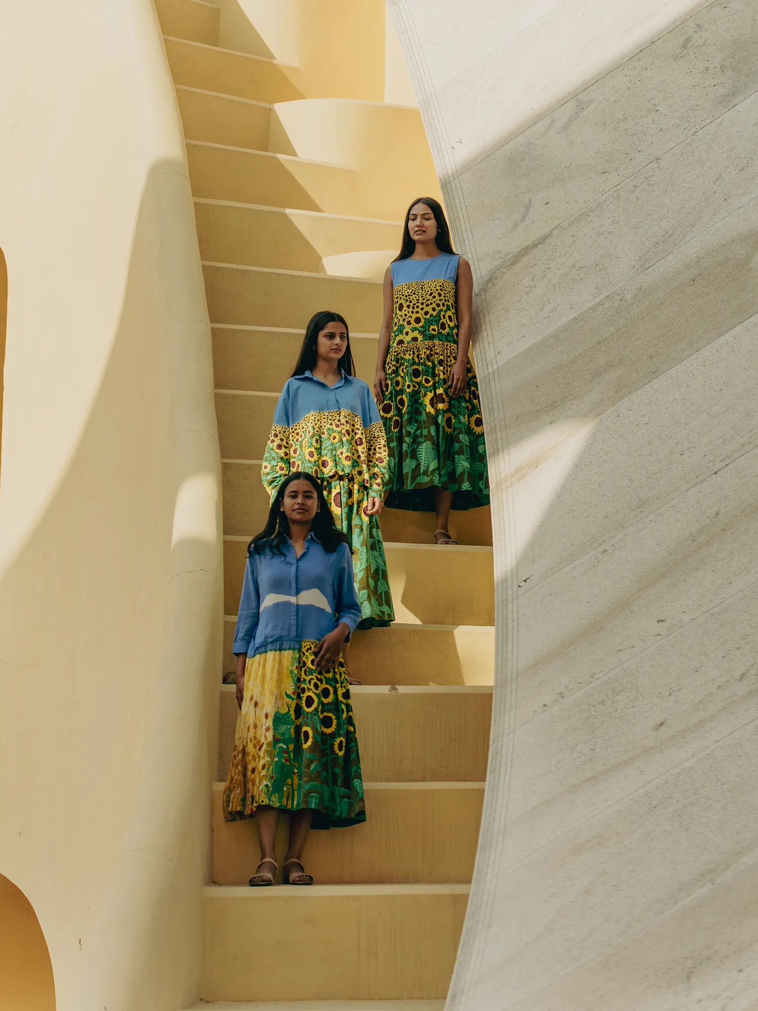 LA ROBE SANTI - L'ÉTÉ sold by Mii Collection