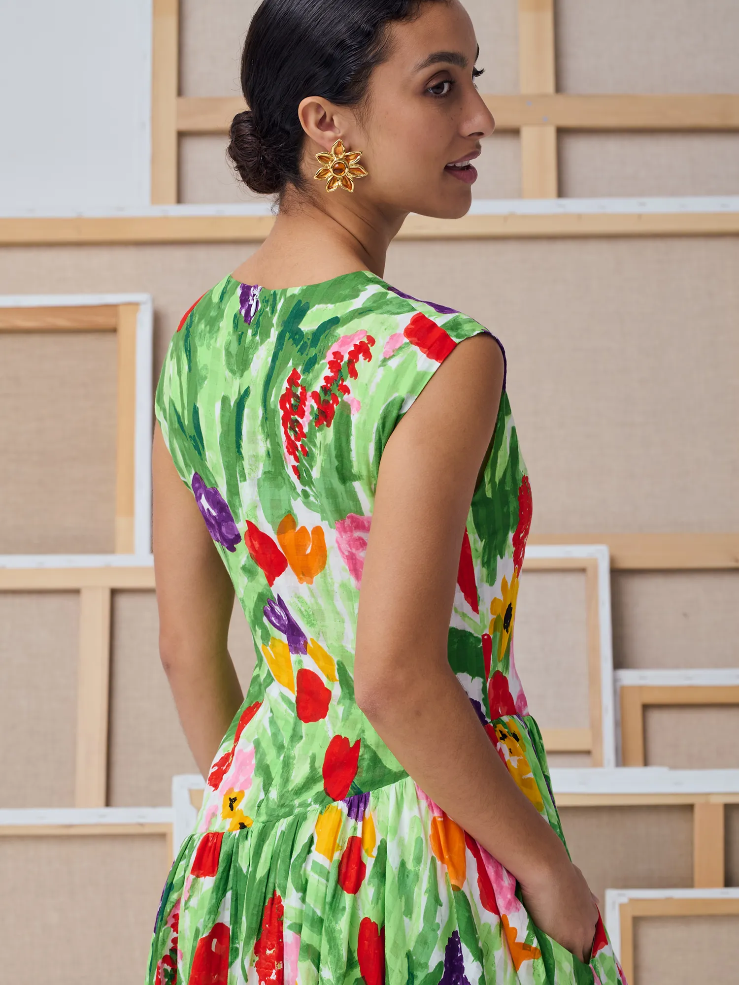 LA ROBE YOUNA - TAPIS DE FLEURS sold by Mii Collection product image thumbnail 4