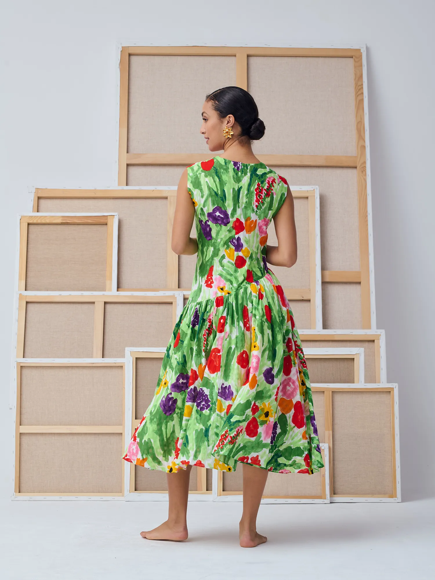 LA ROBE YOUNA - TAPIS DE FLEURS sold by Mii Collection product image thumbnail 2