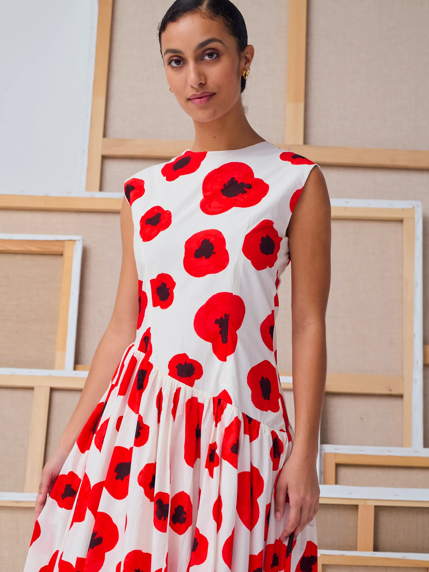 LA ROBE YOUNA - THE POPPY sold by Mii Collection product image thumbnail 3
