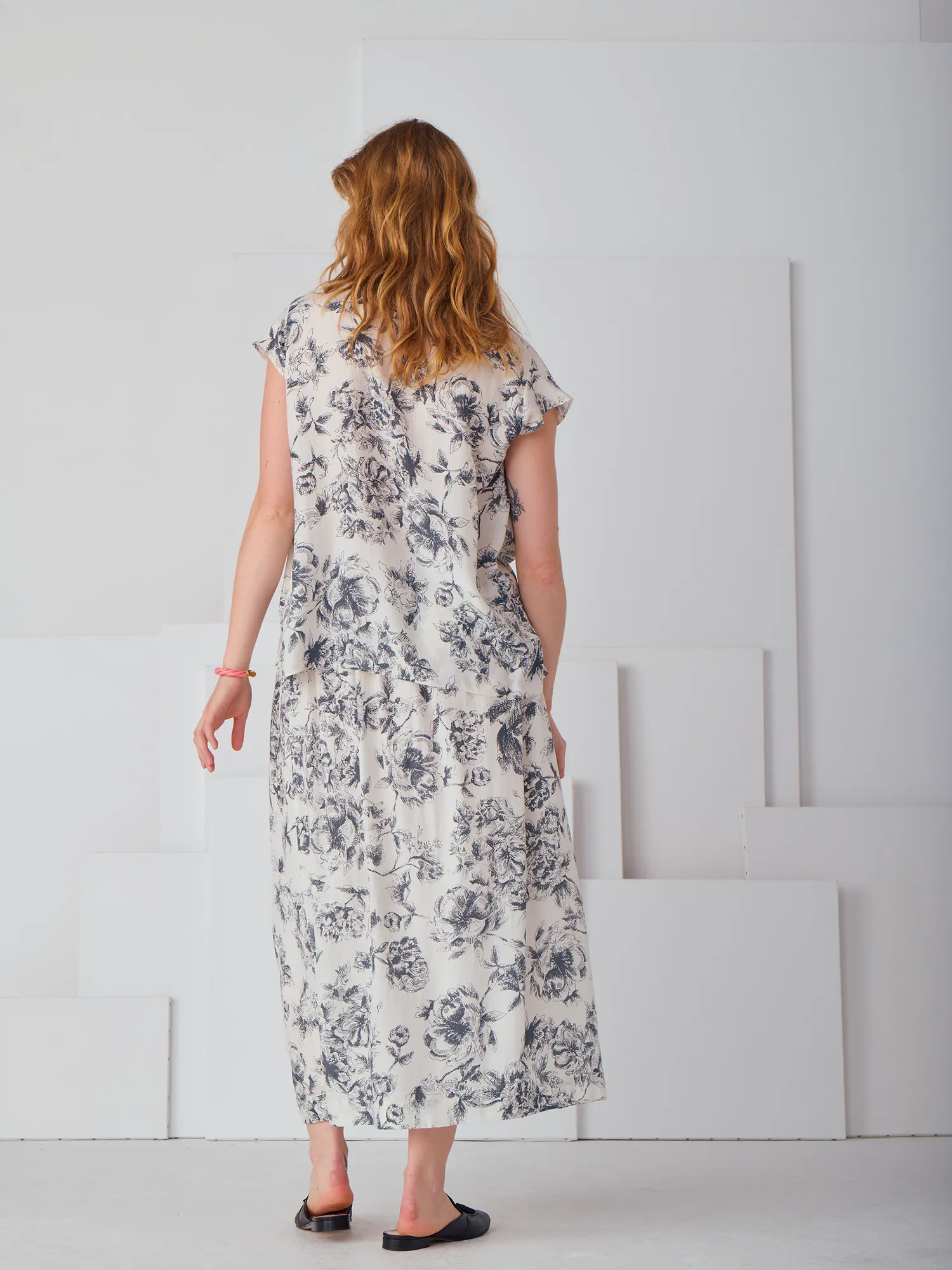 LE TOP ANNE - LA DESSINATRICE sold by Mii Collection product image thumbnail 3