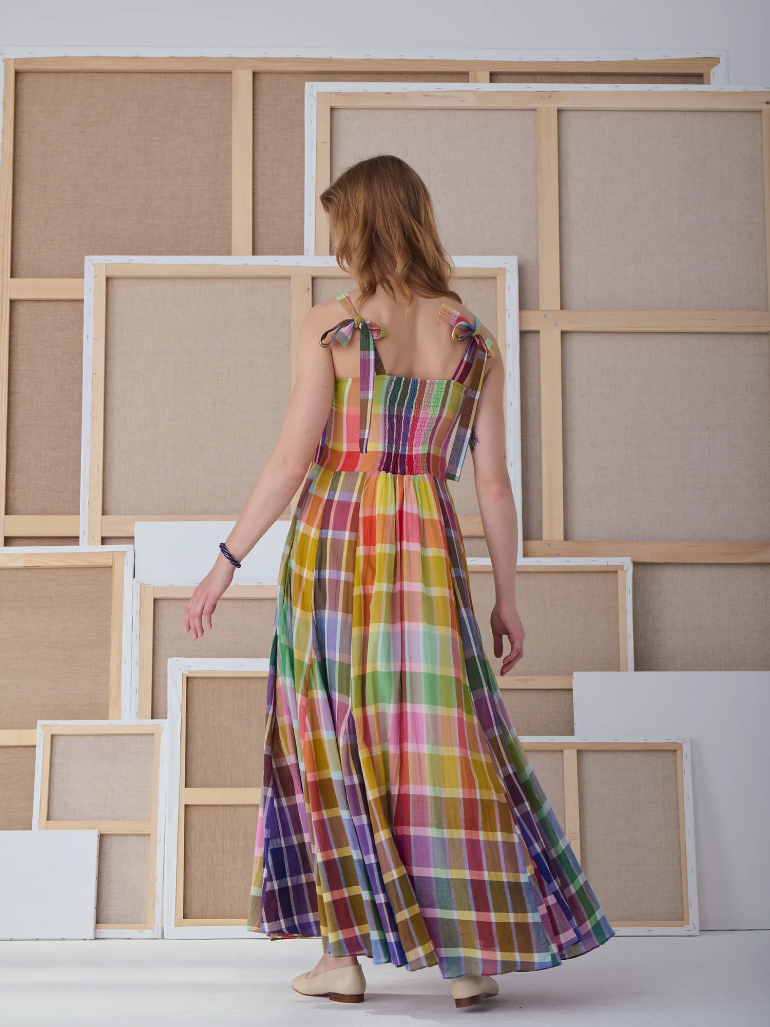 LA ROBE SUZANE - NUANCIER sold by Mii Collection product image thumbnail 2