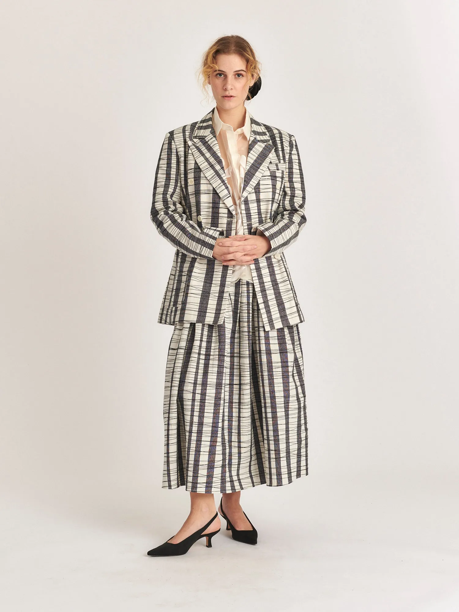 LA VESTE BONIE - LES TRONCS sold by Mii Collection product image thumbnail 2