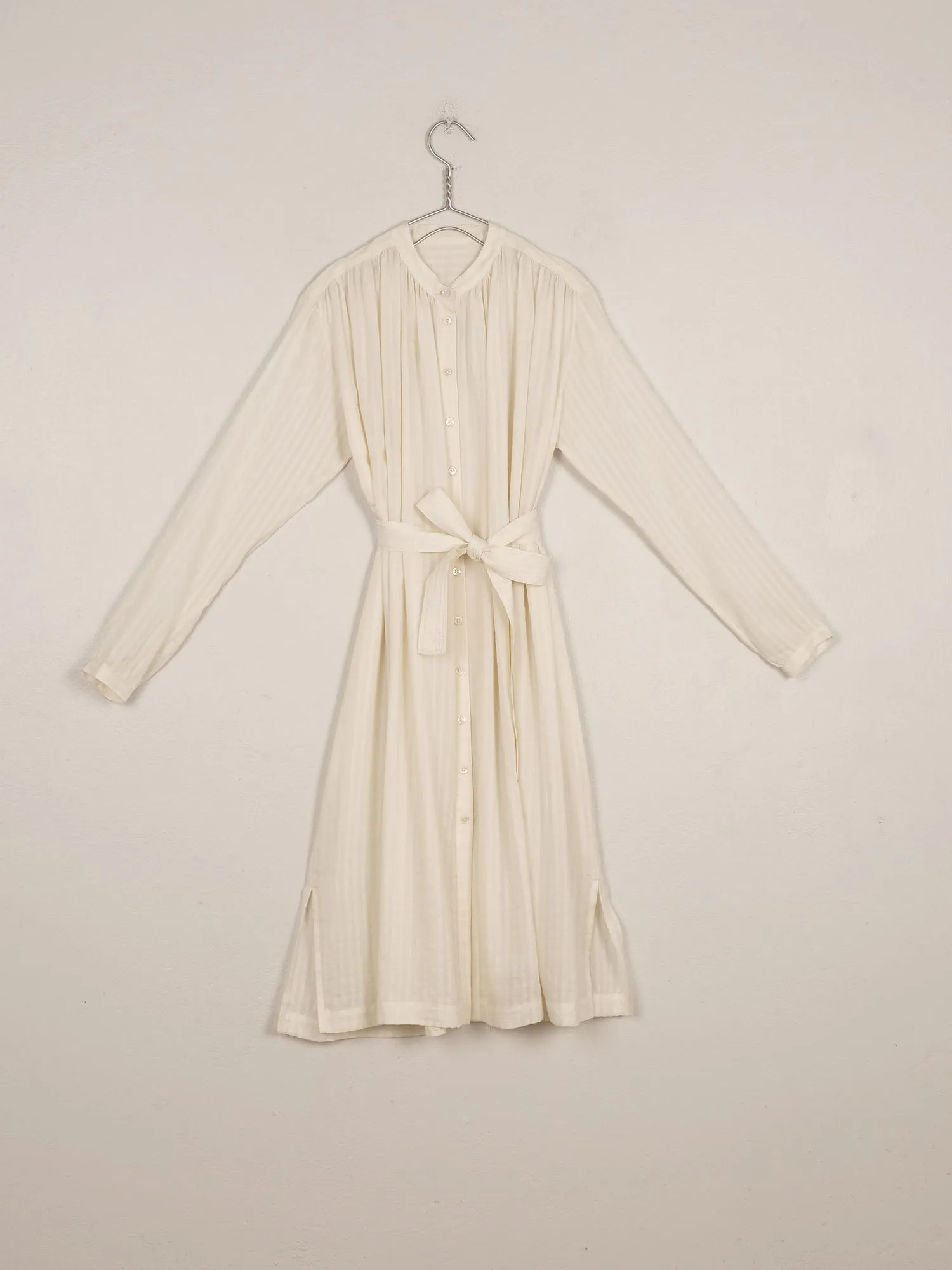 ROBE EOS - LES UNIS sold by Mii Collection product image thumbnail 4