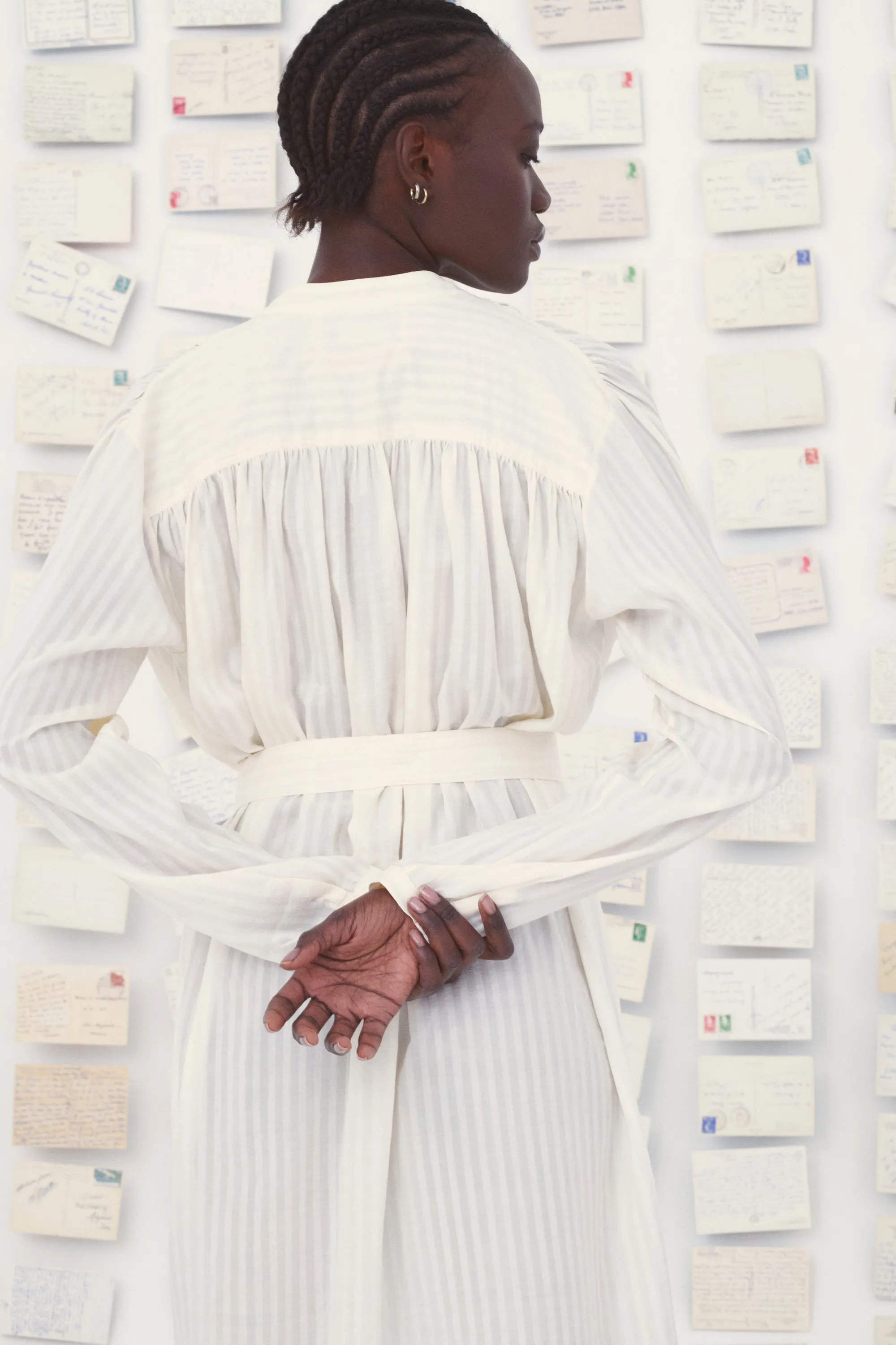 ROBE EOS - LES UNIS sold by Mii Collection product image thumbnail 3