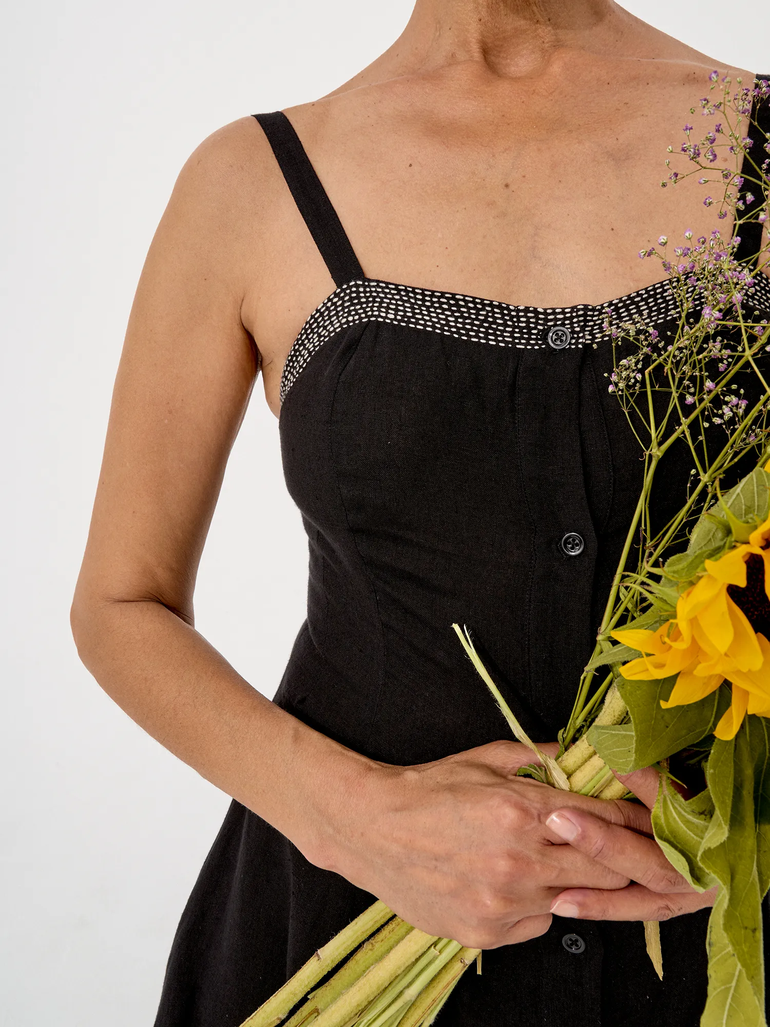 LA ROBE TIPHAINE - MONOCHROME sold by Mii Collection product image thumbnail 2