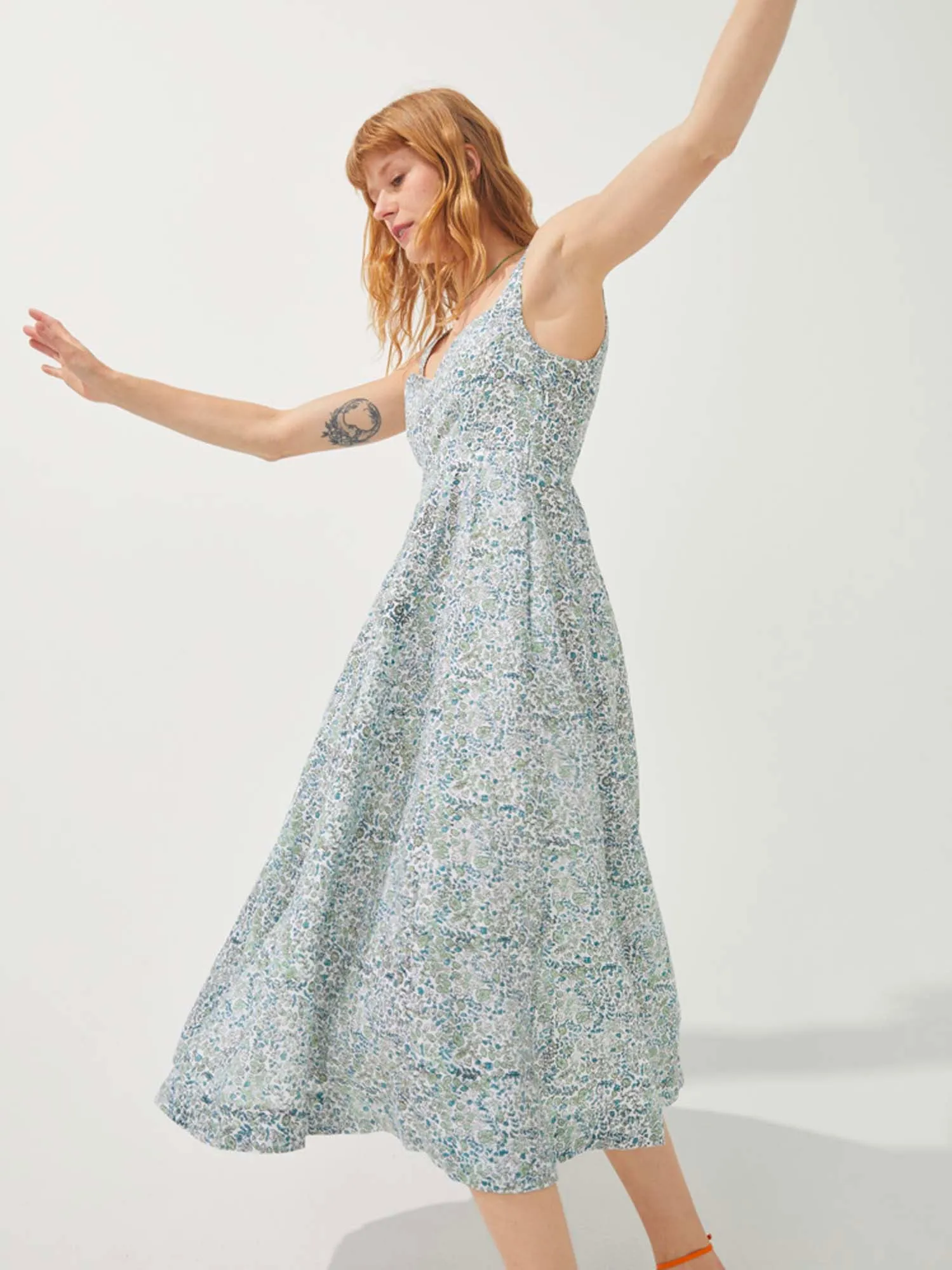 LA ROBE SWING - LES INDIENNES sold by Mii Collection product image thumbnail 3