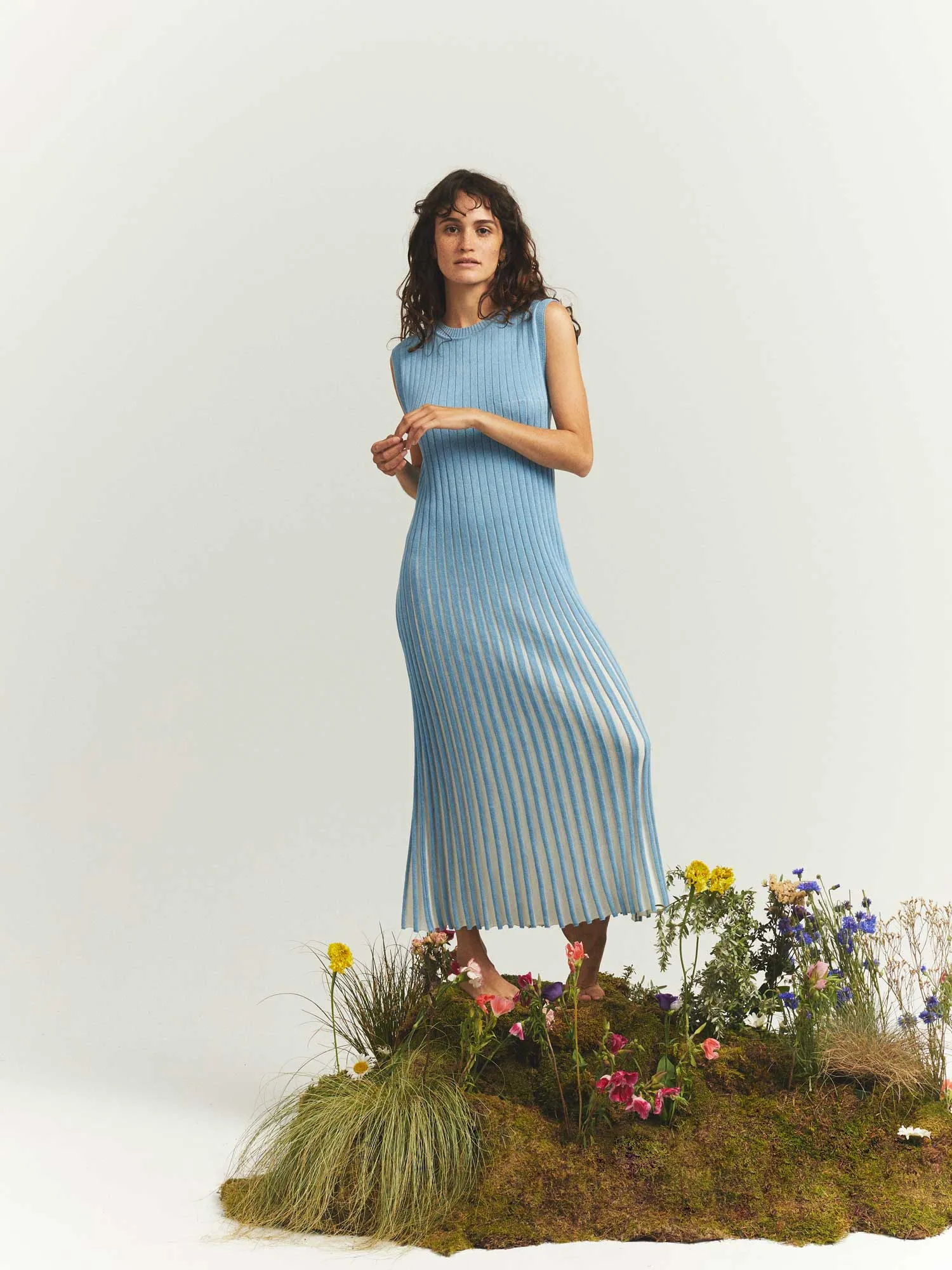 LA ROBE SOLEIL - LE JARDIN sold by Mii Collection product image thumbnail 5
