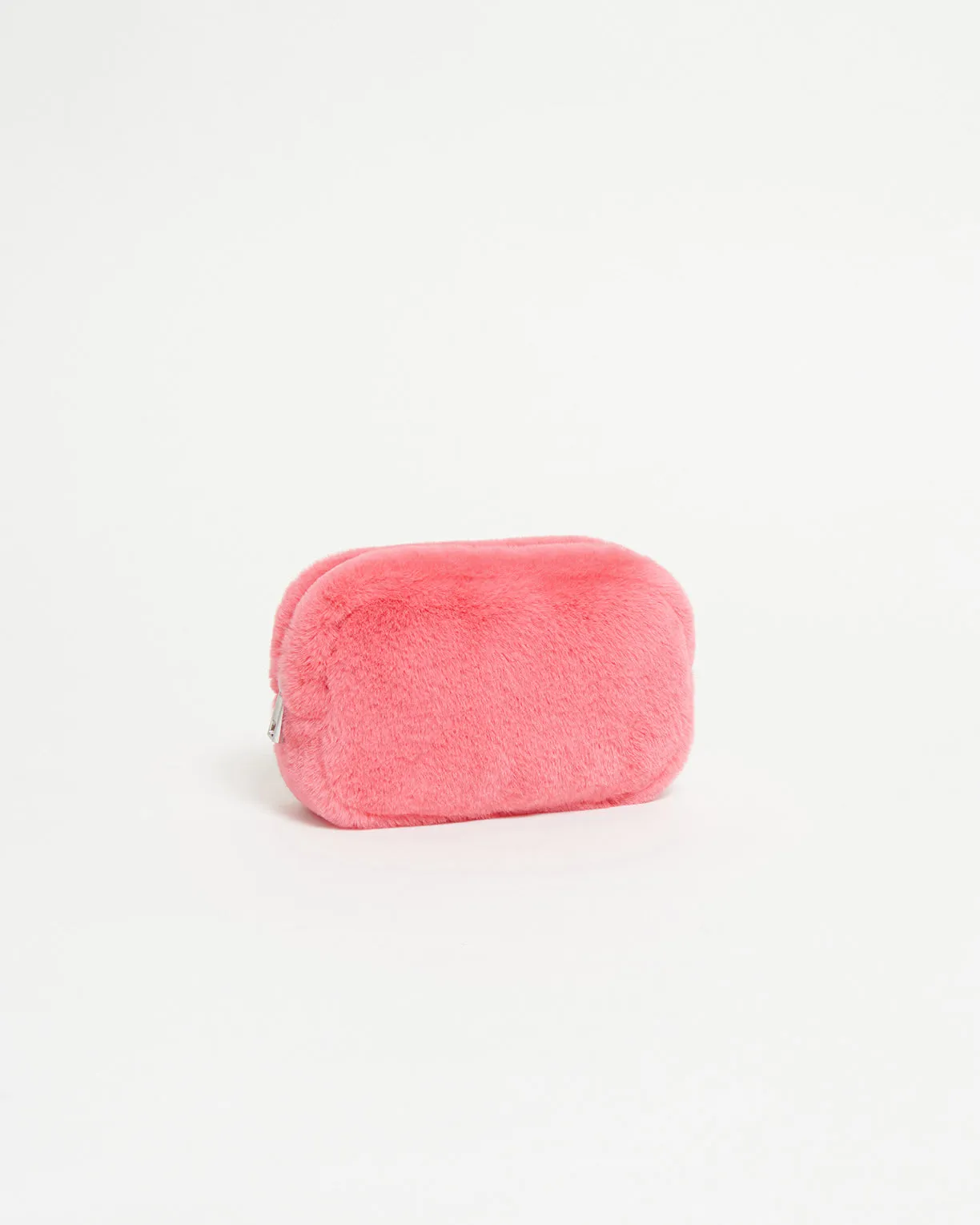 Noor Geranium Pochette sold by Apparis