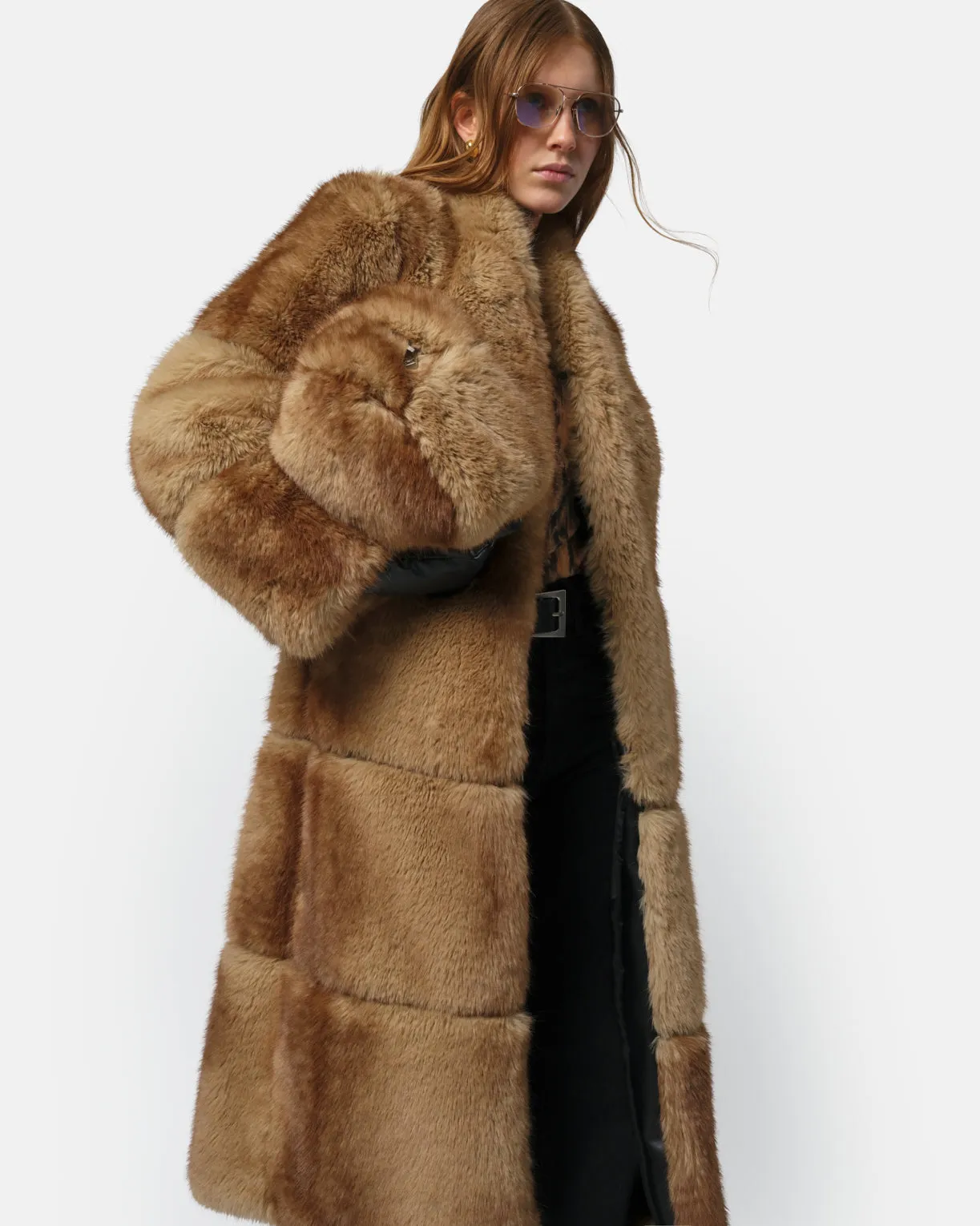Sylke Mink Coat sold by Apparis product image thumbnail 4