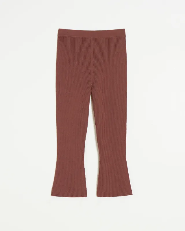 Desi Capri Pants Clay made by Apparis